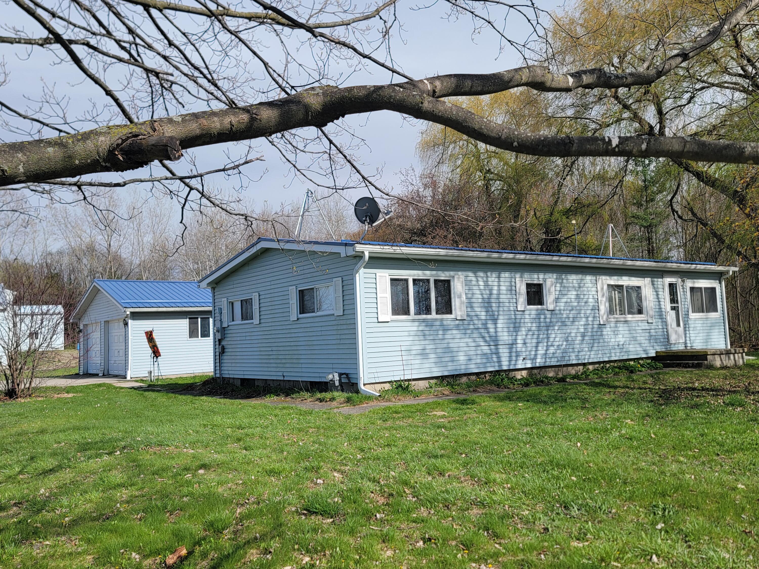 2020 N County Line Road