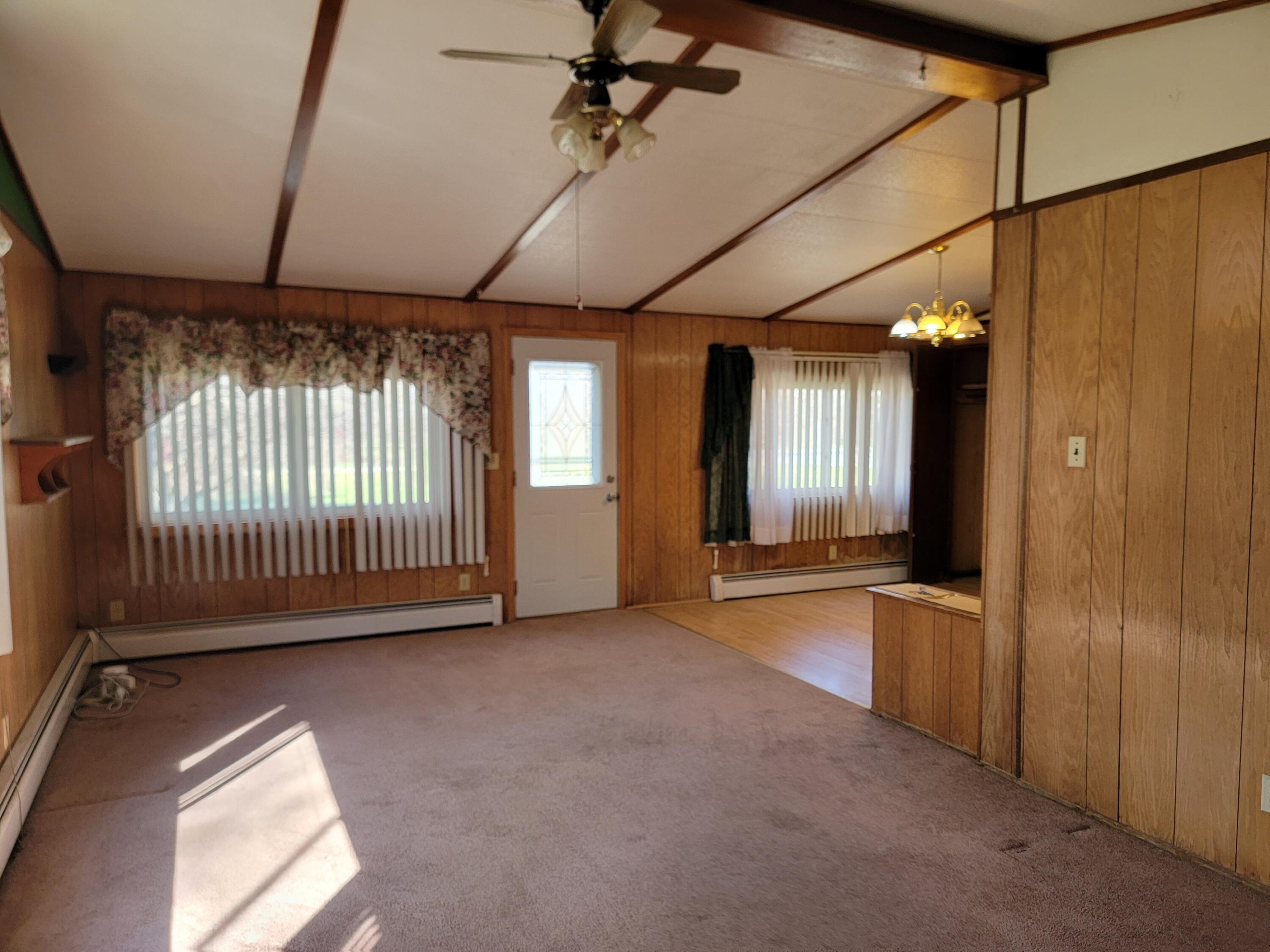 2020 N County Line Road