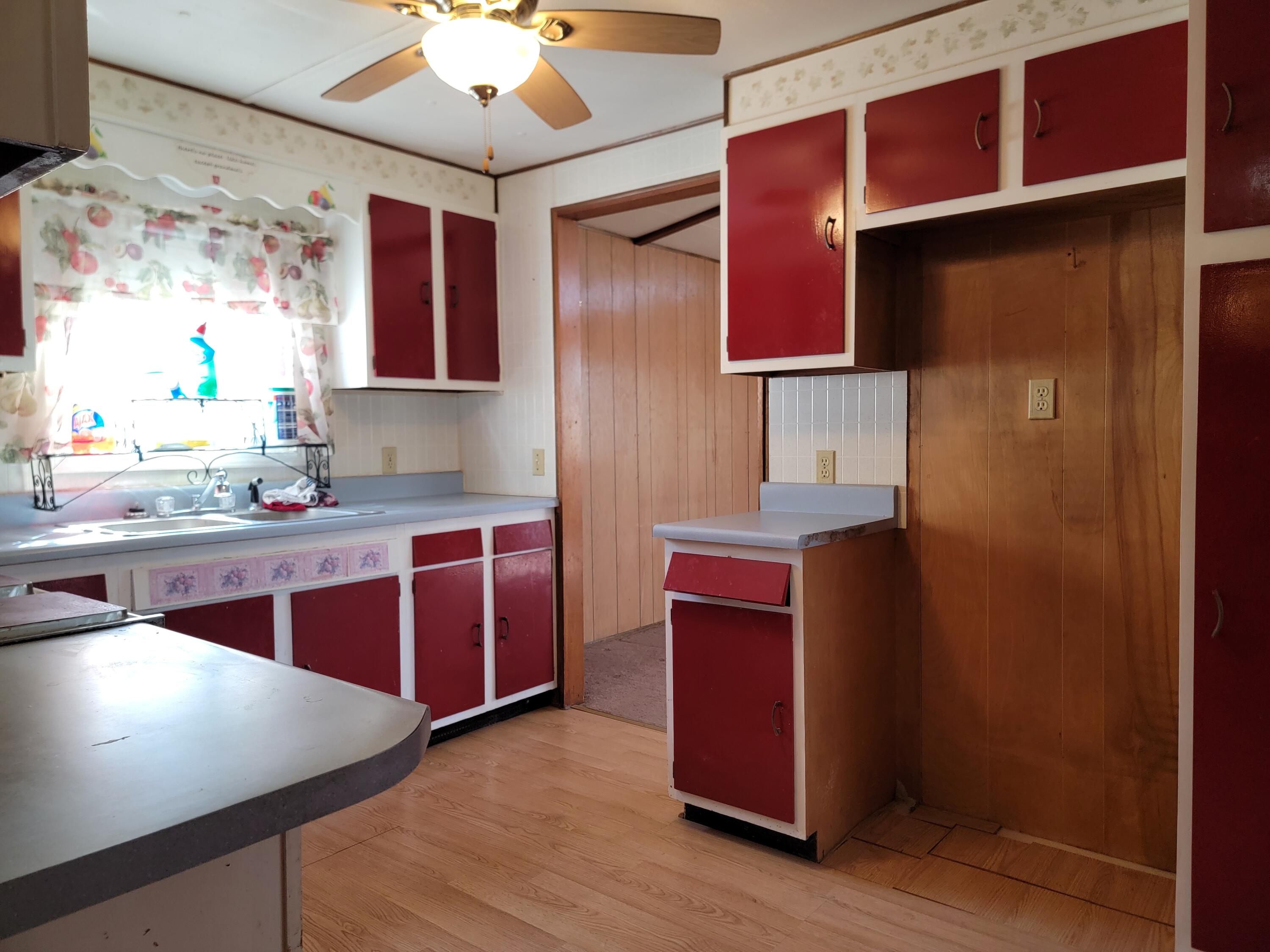 2020 N County Line Road
