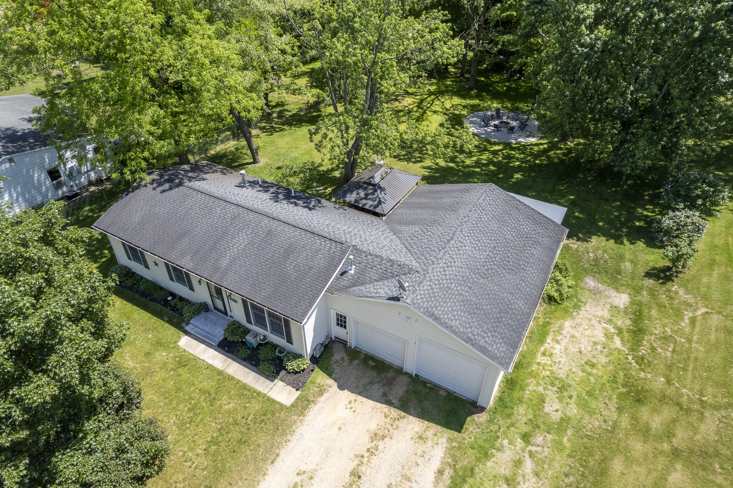 2580 Walnut Drive