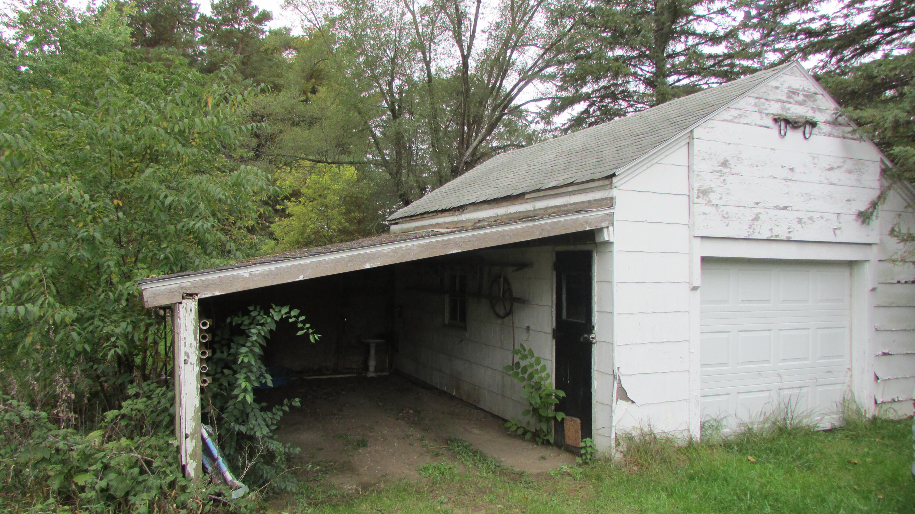 10549 Northland Drive NE