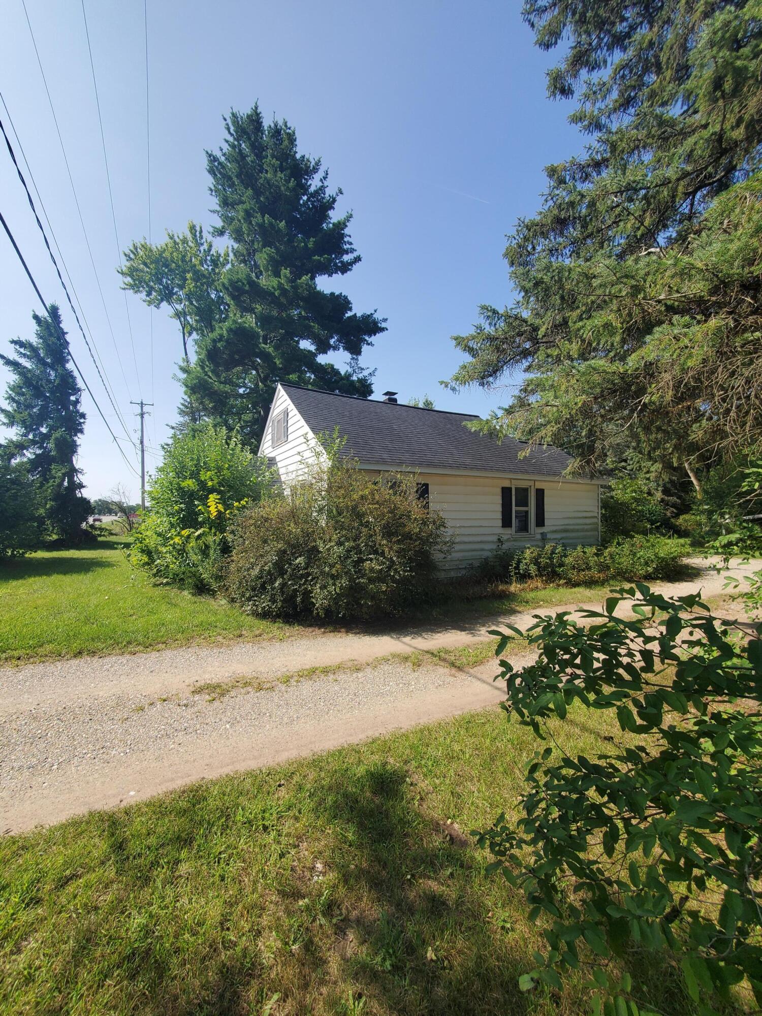 10549 Northland Drive NE