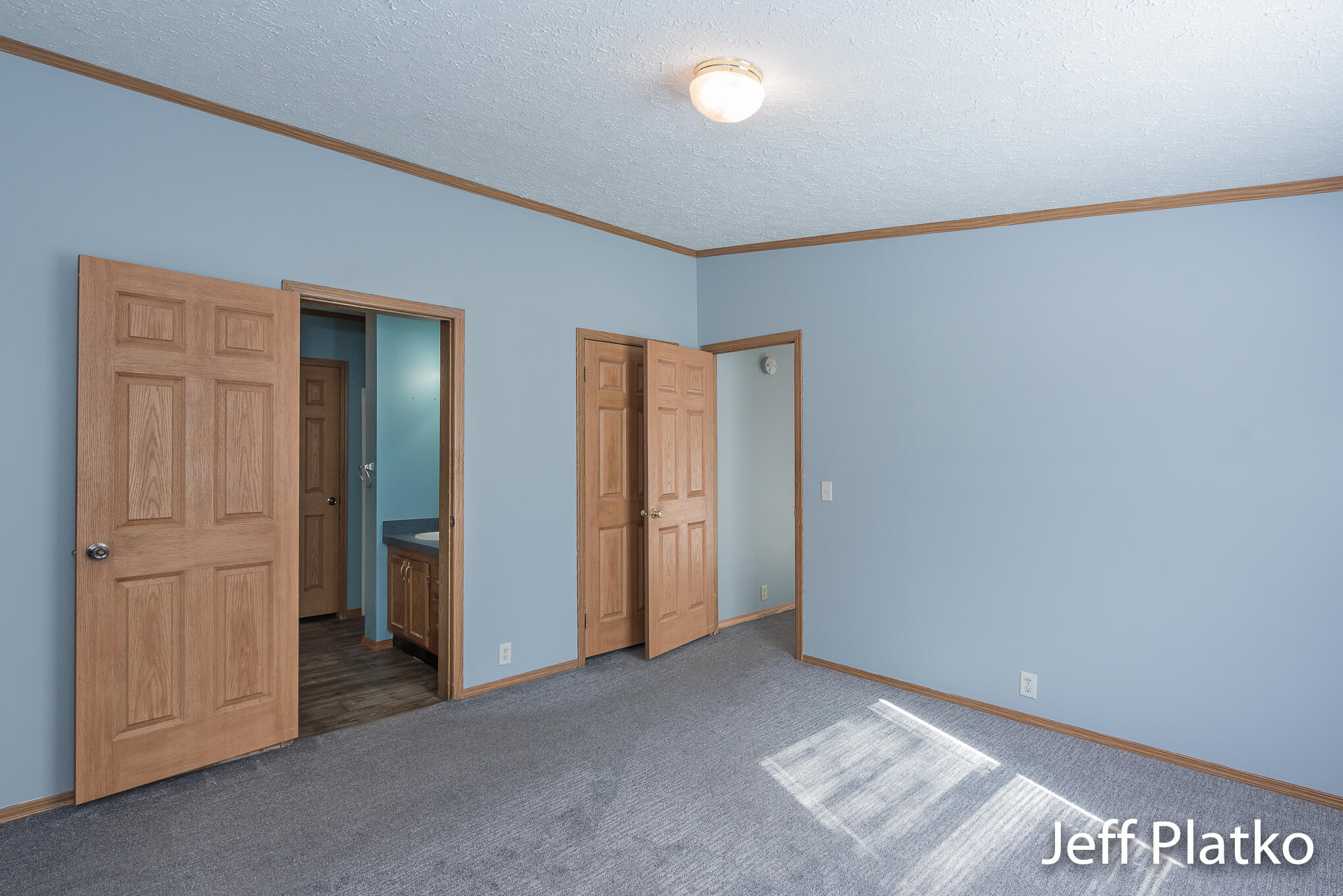 105 Penny Lane