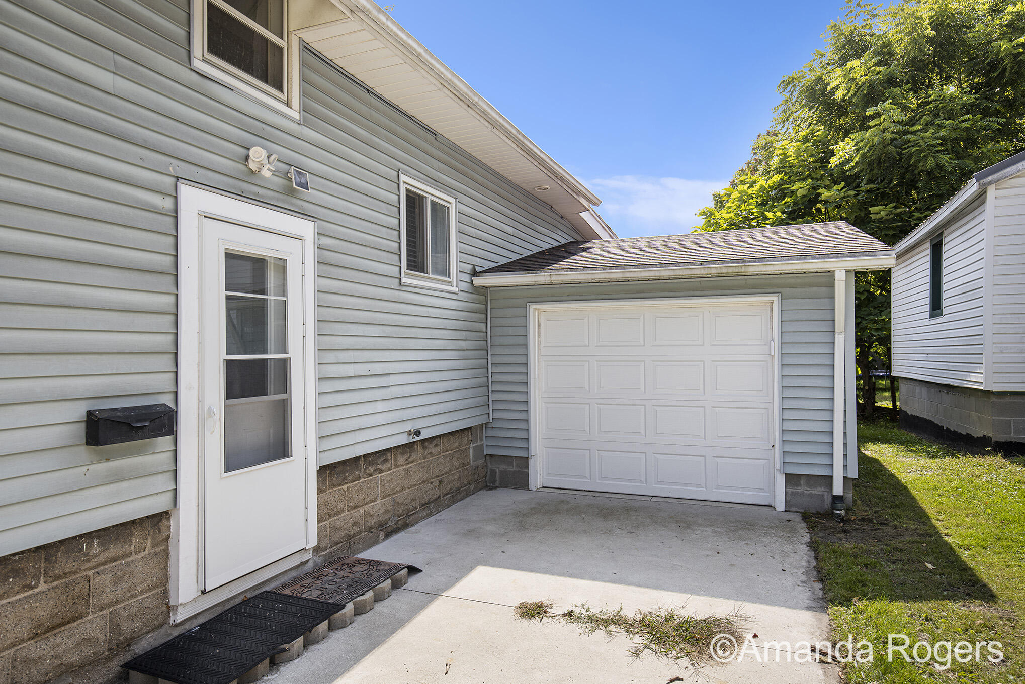 237 E Lincoln Avenue
