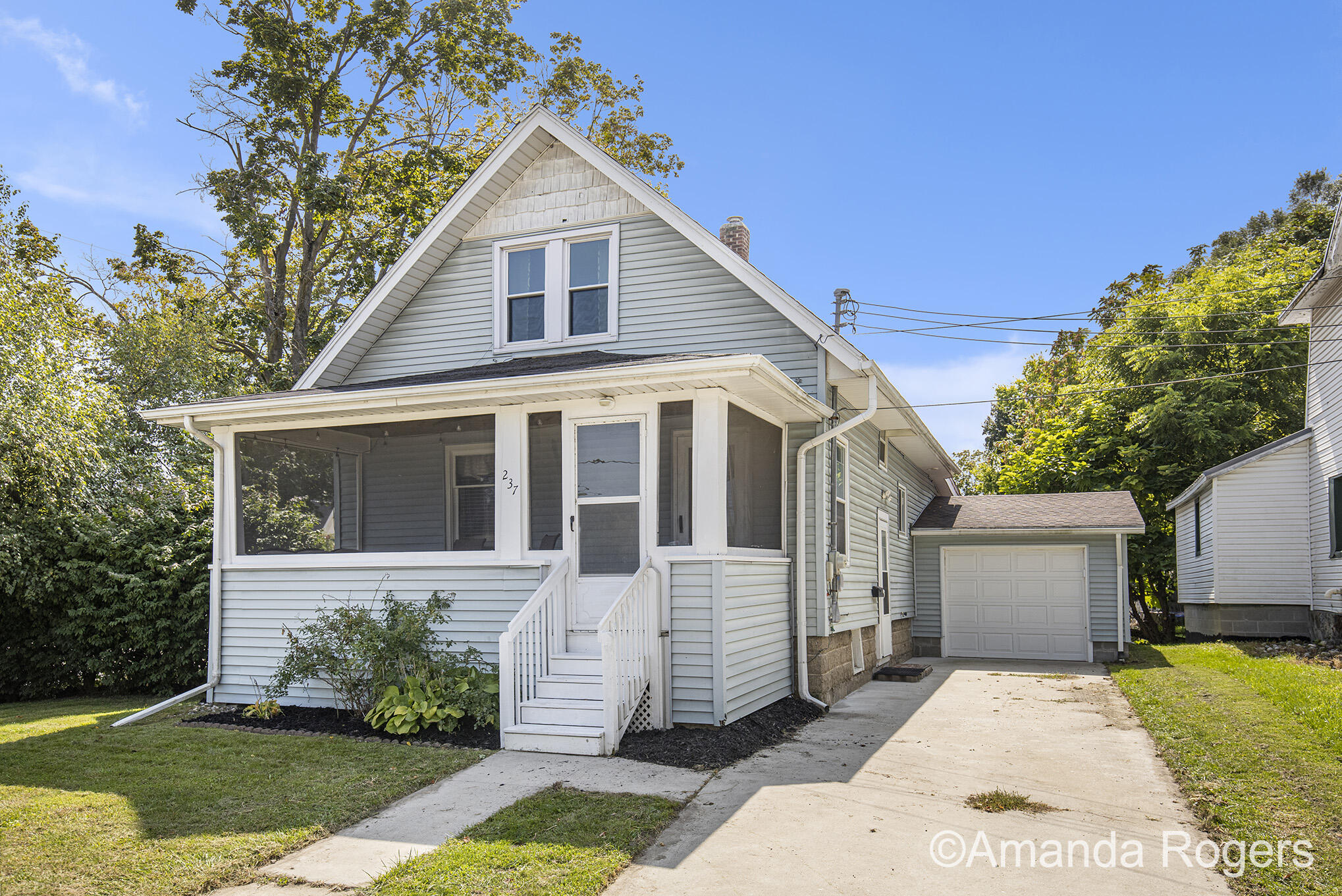 237 E Lincoln Avenue