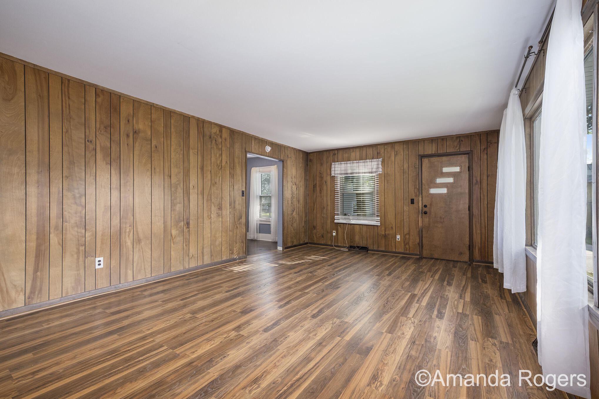 237 E Lincoln Avenue