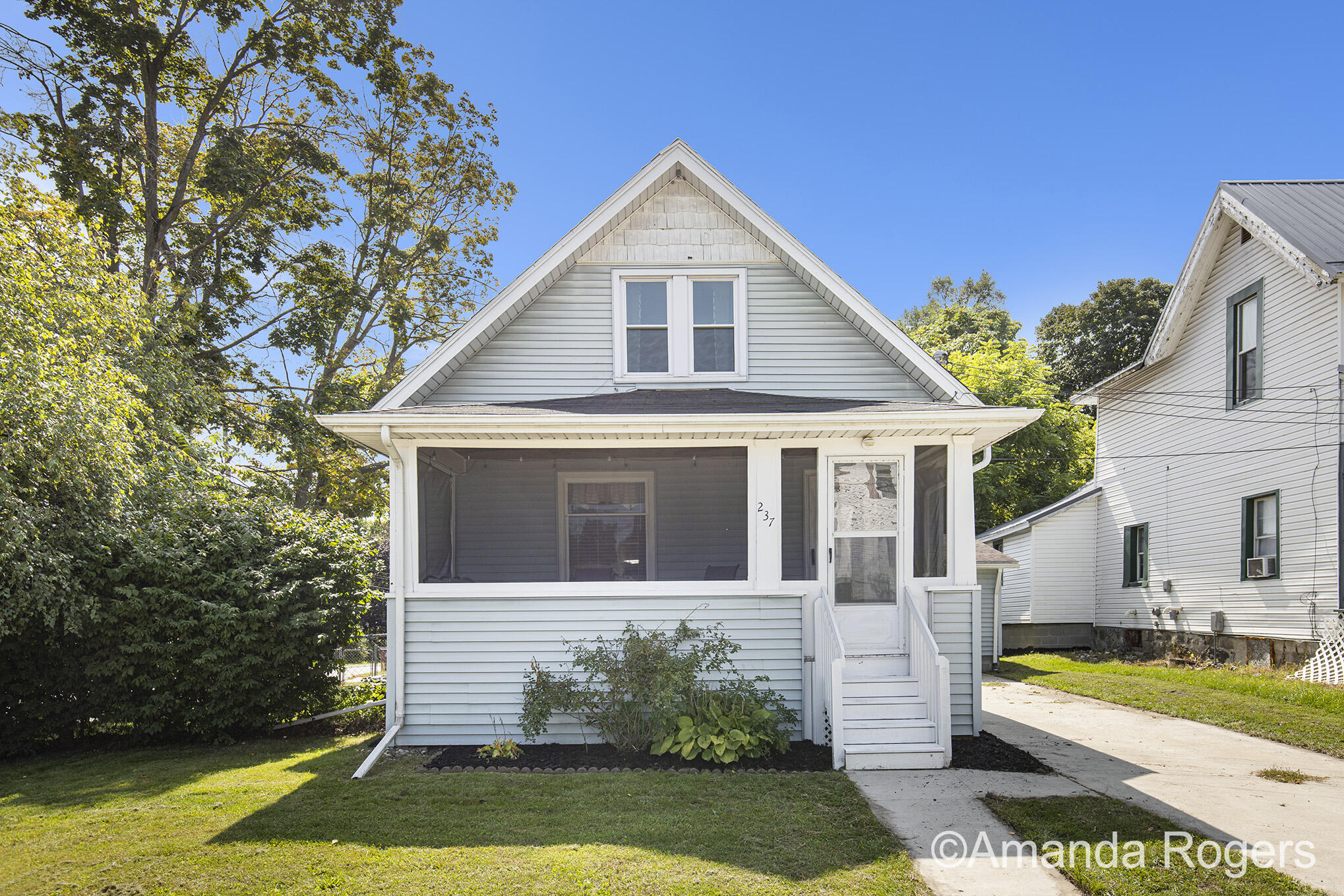 237 E Lincoln Avenue