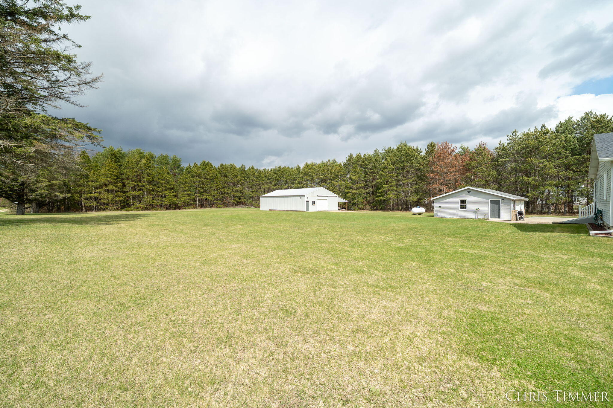 1787 18 Mile Road