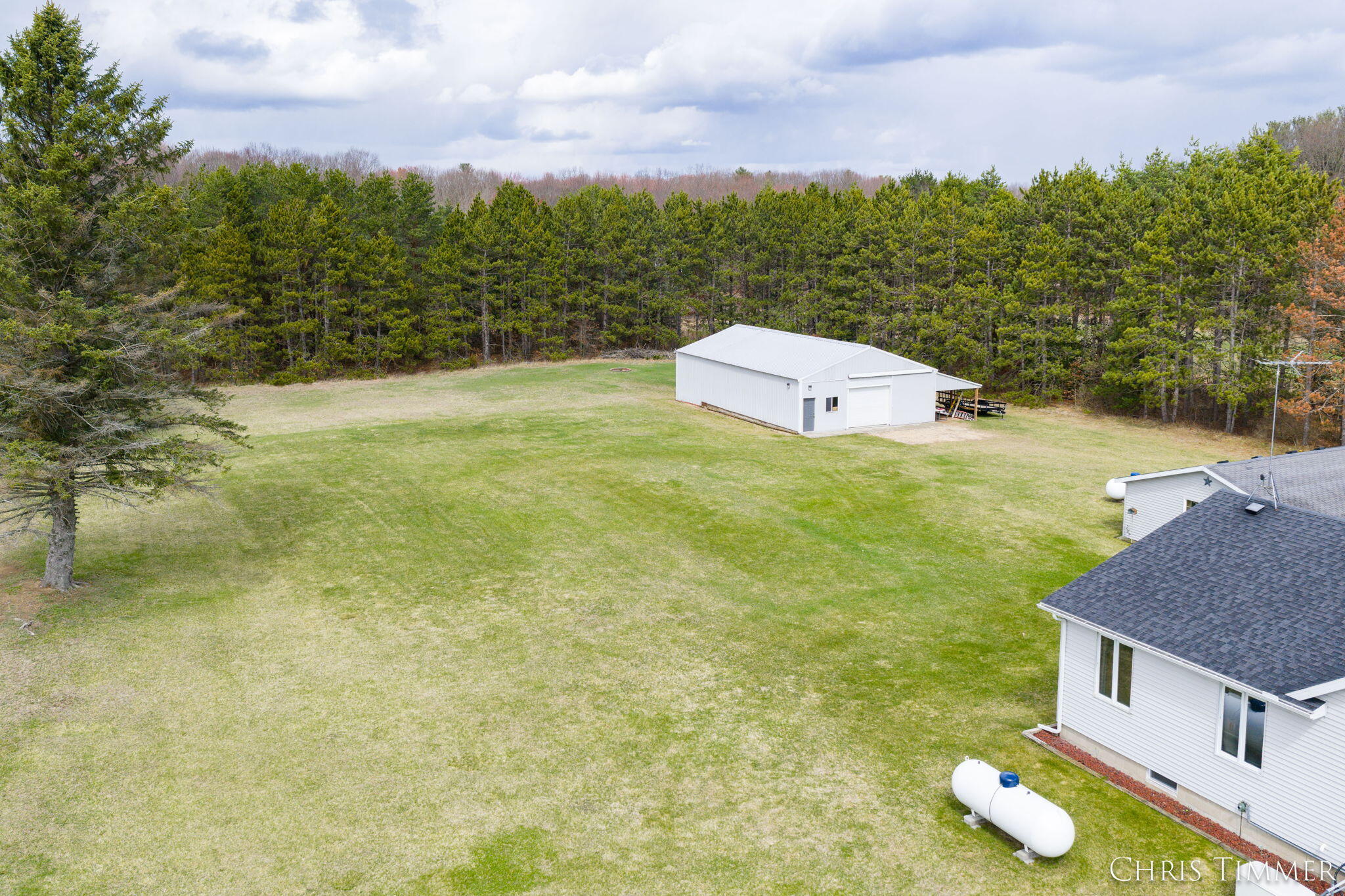 1787 18 Mile Road