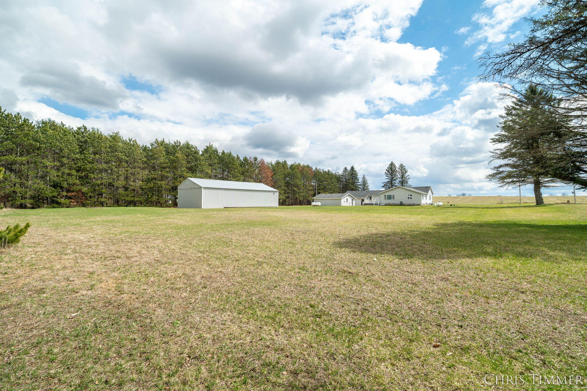1787 18 Mile Road