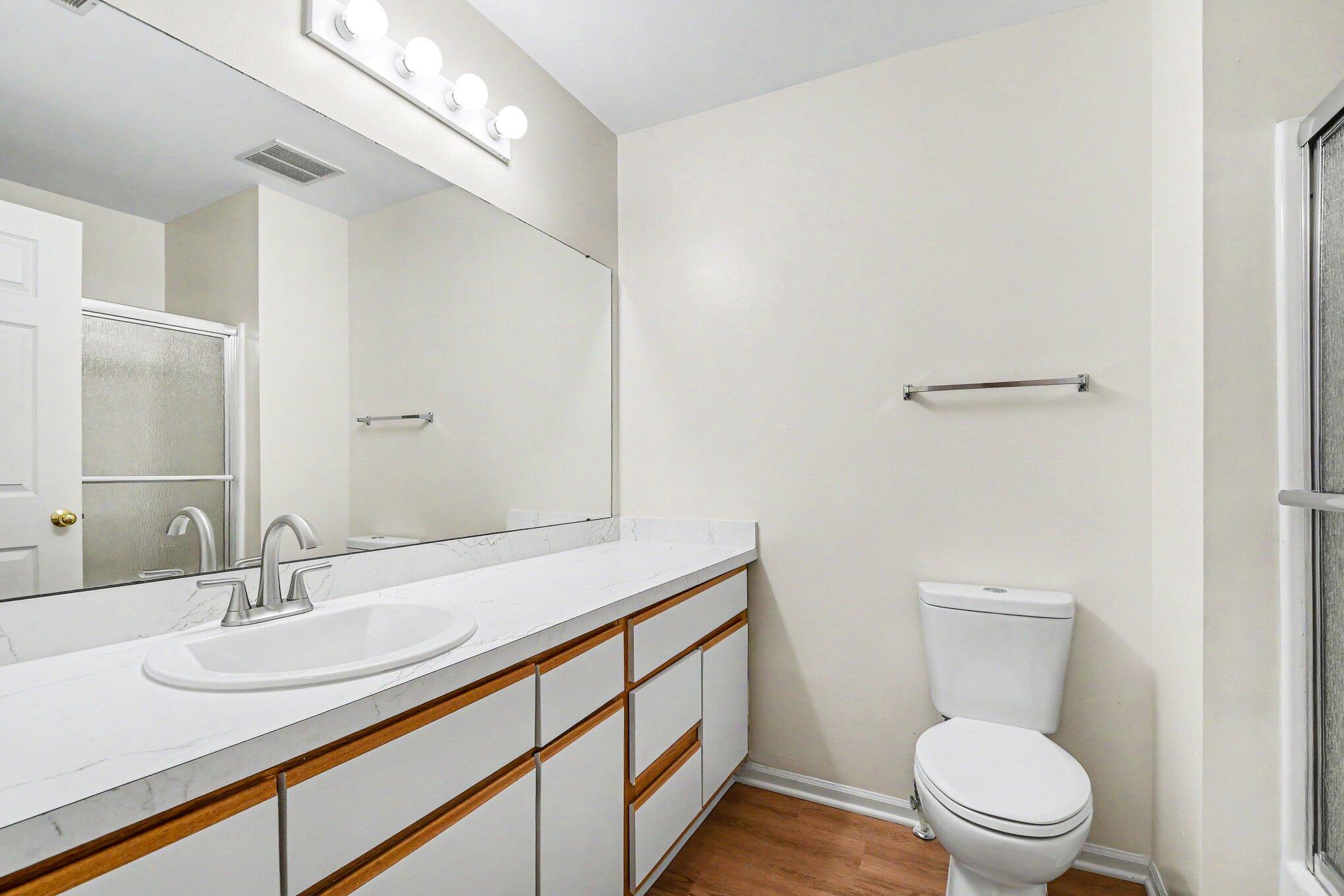 3101 Poplar Creek Drive SE 302