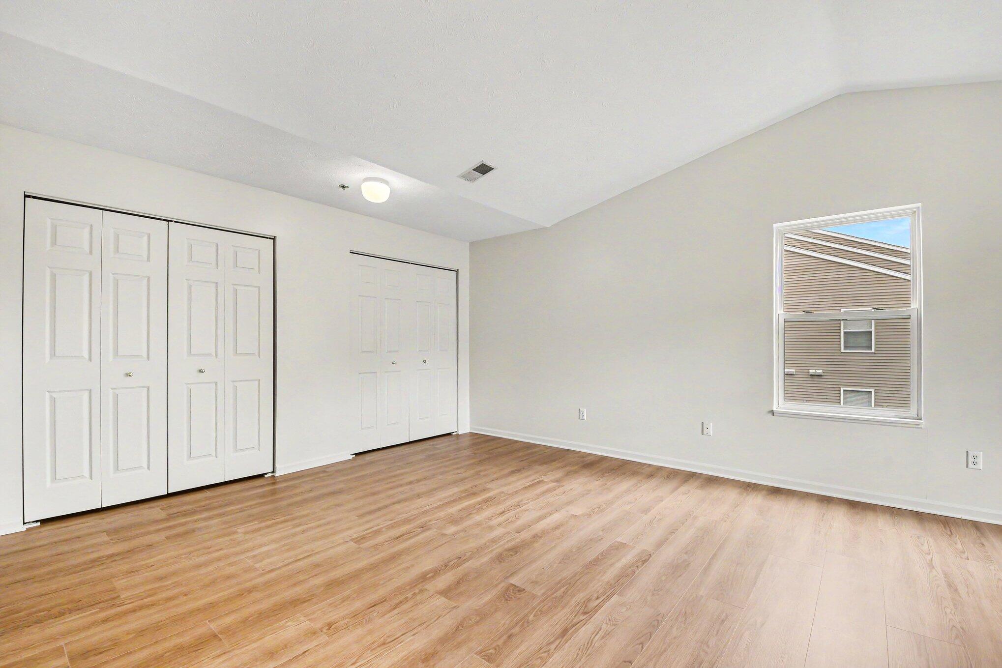 3101 Poplar Creek Drive SE 302