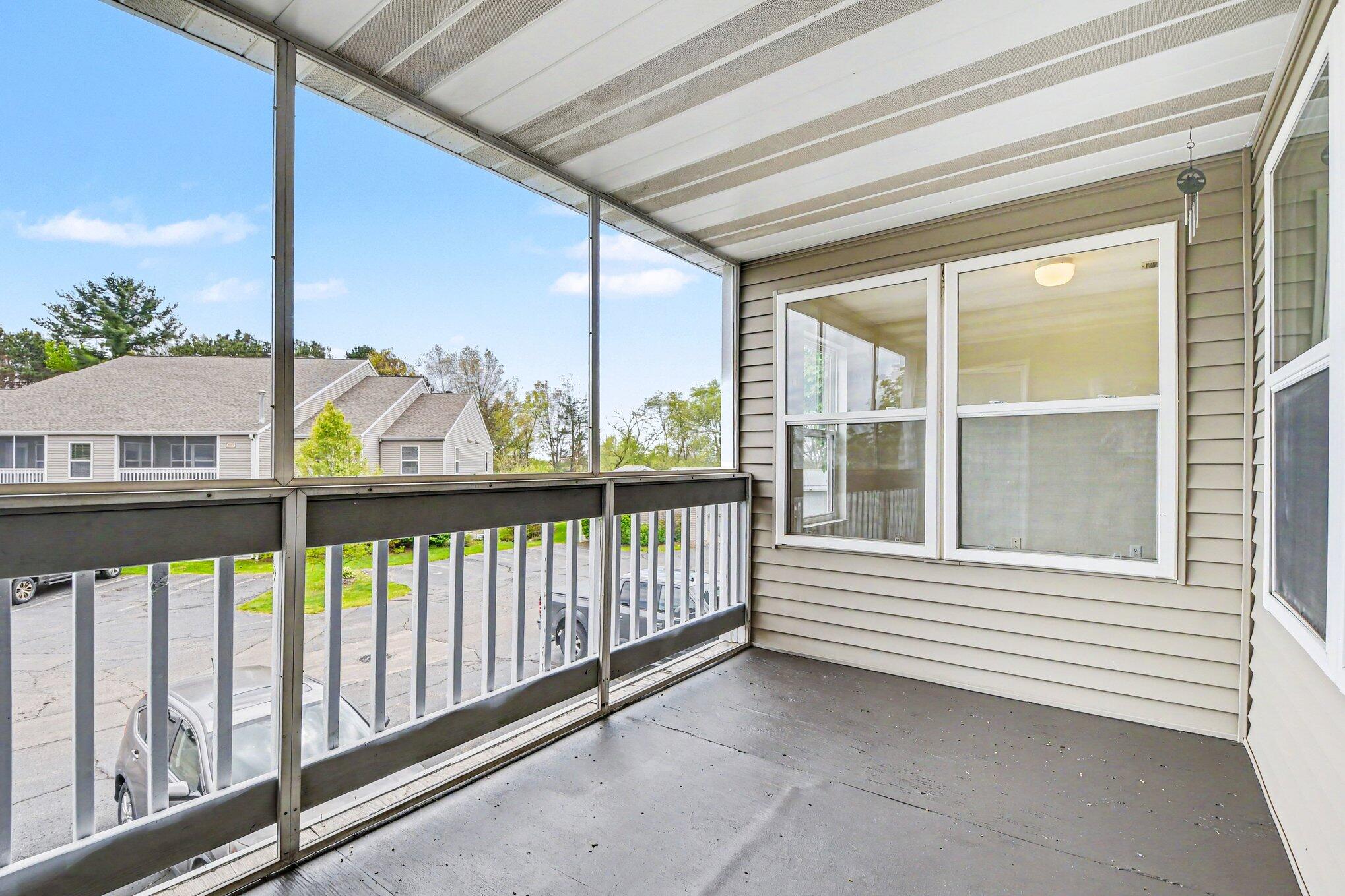 3101 Poplar Creek Drive SE 302