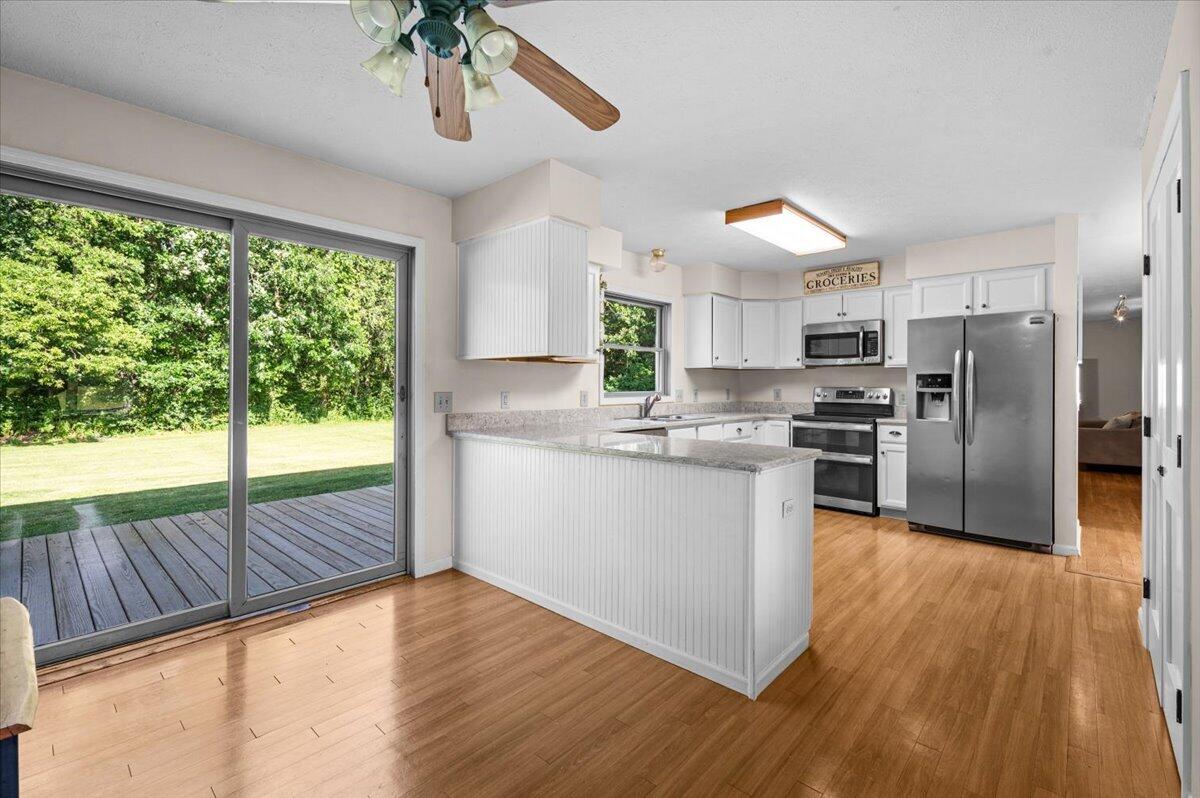 16005 Sheridan Road