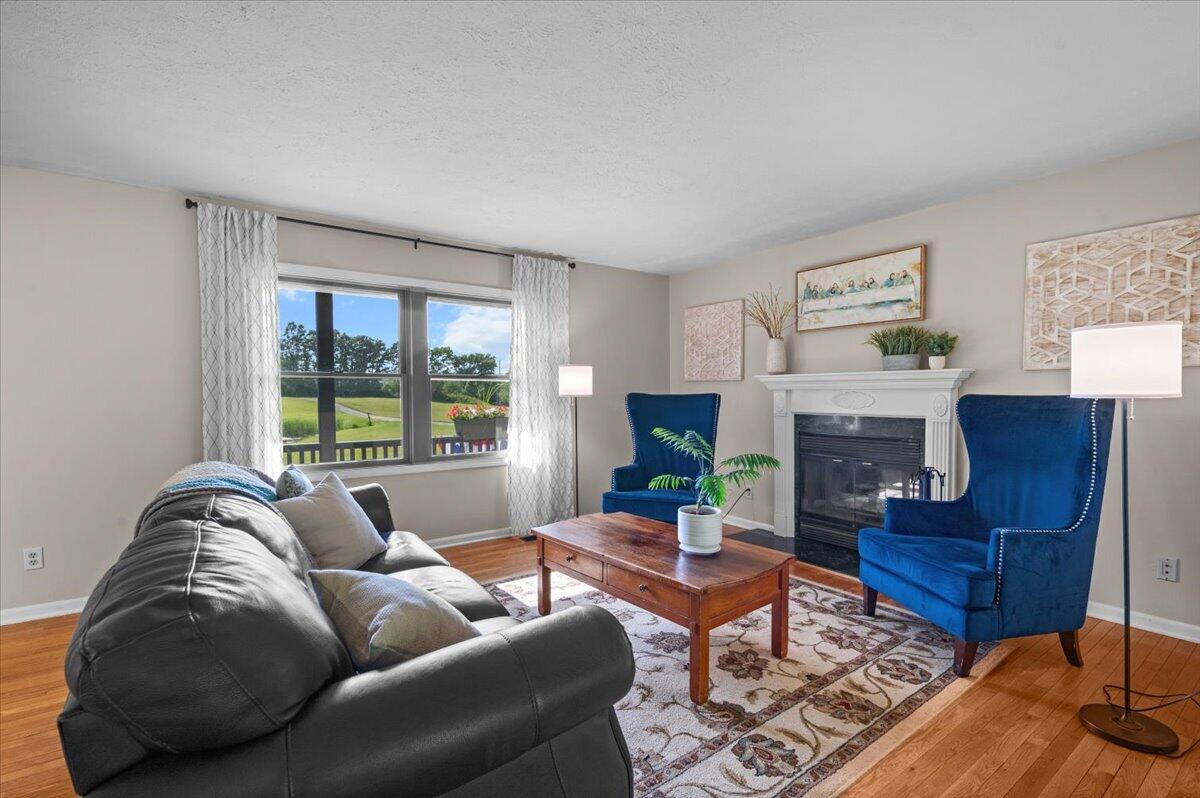 16005 Sheridan Road