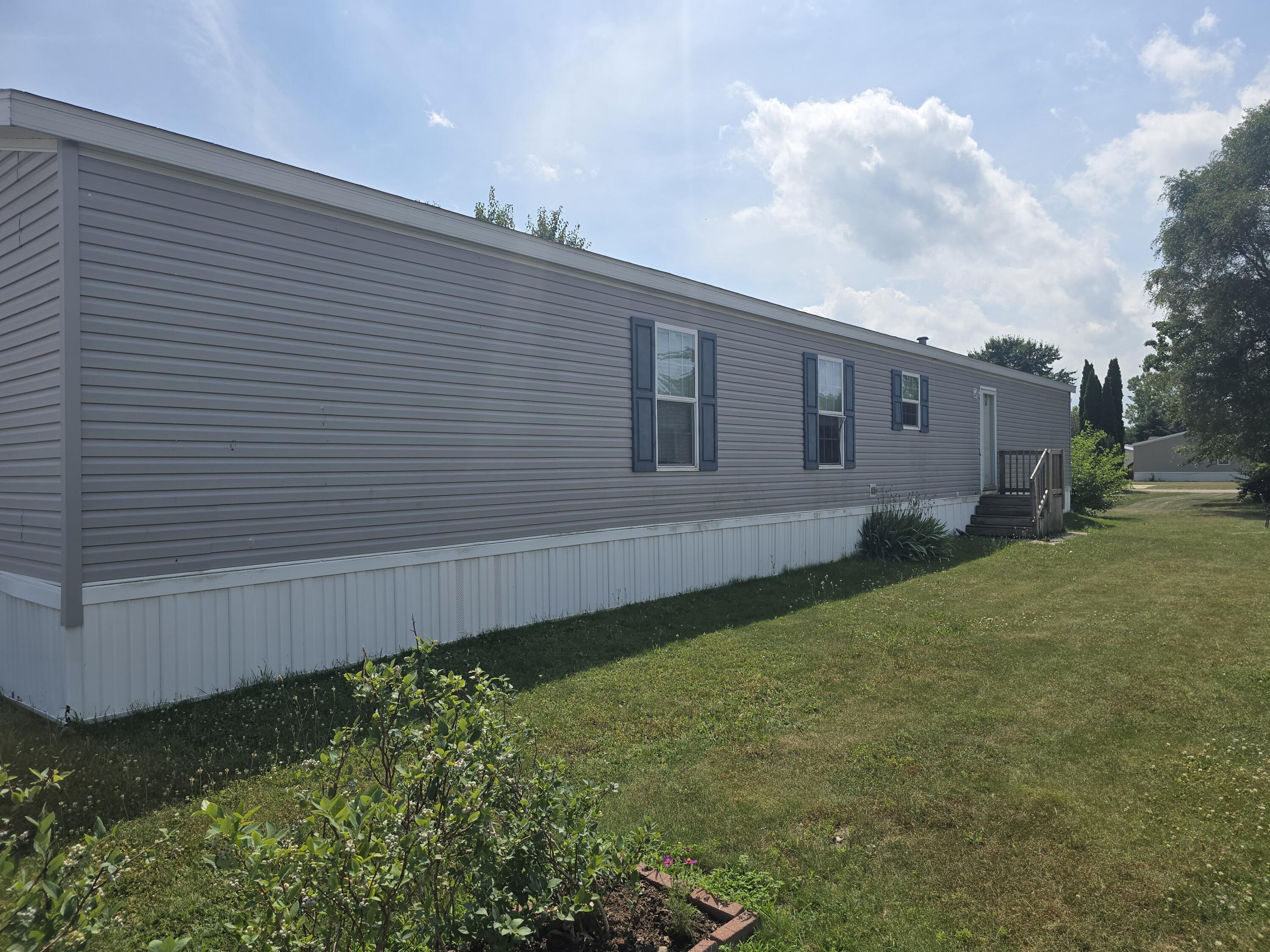 360 E Tuttle Rd #55