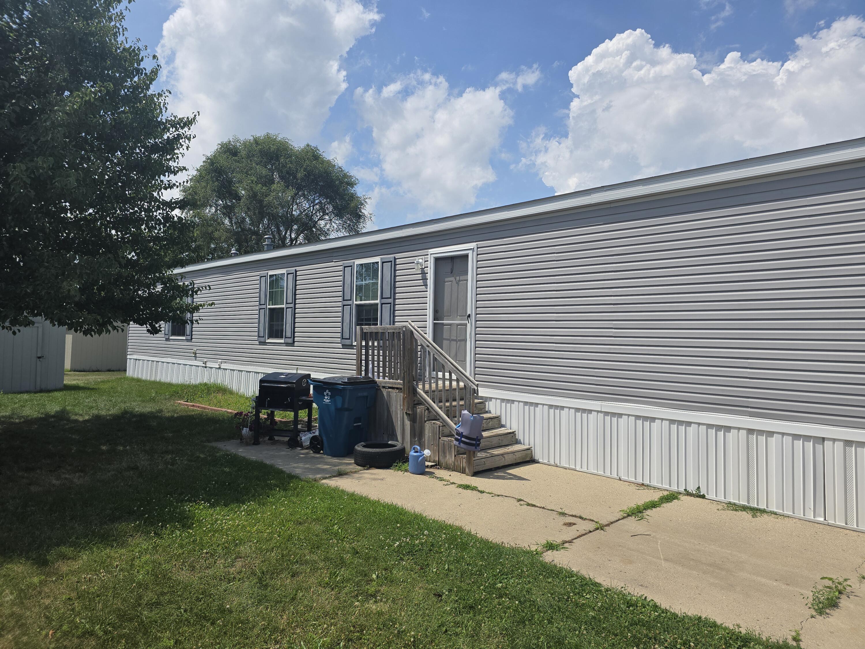 360 E Tuttle Rd #55