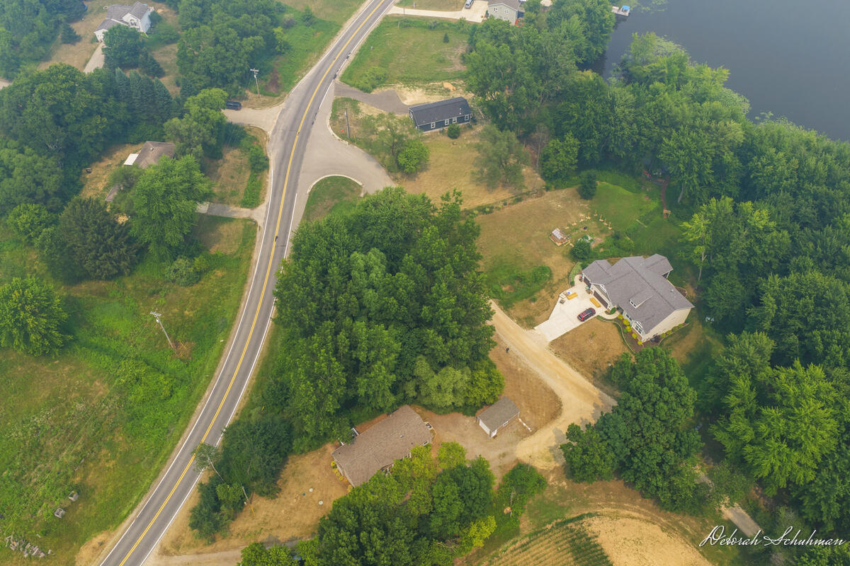 9686 10 Mile Road NE