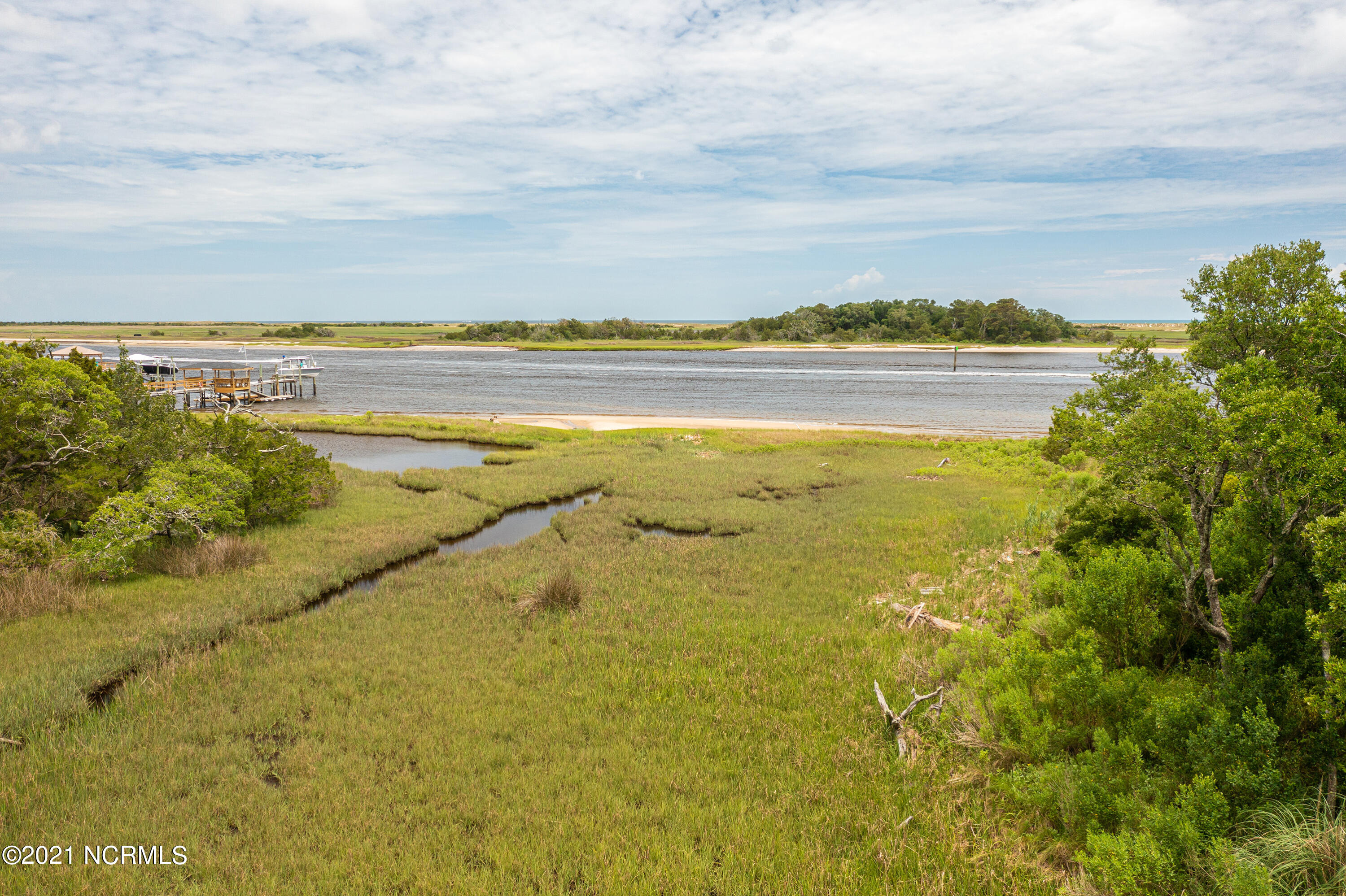 1045 N Seabreeze Road