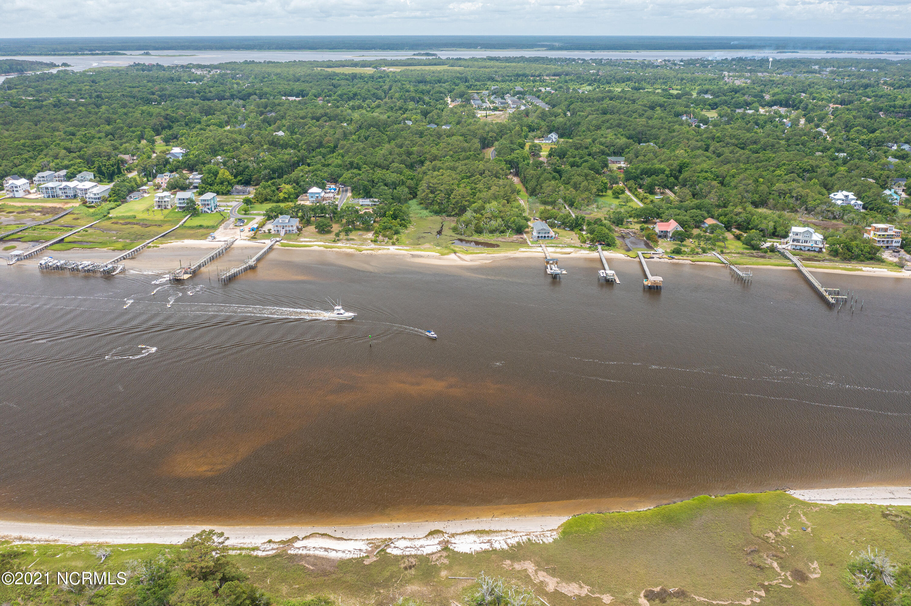 1045 N Seabreeze Road