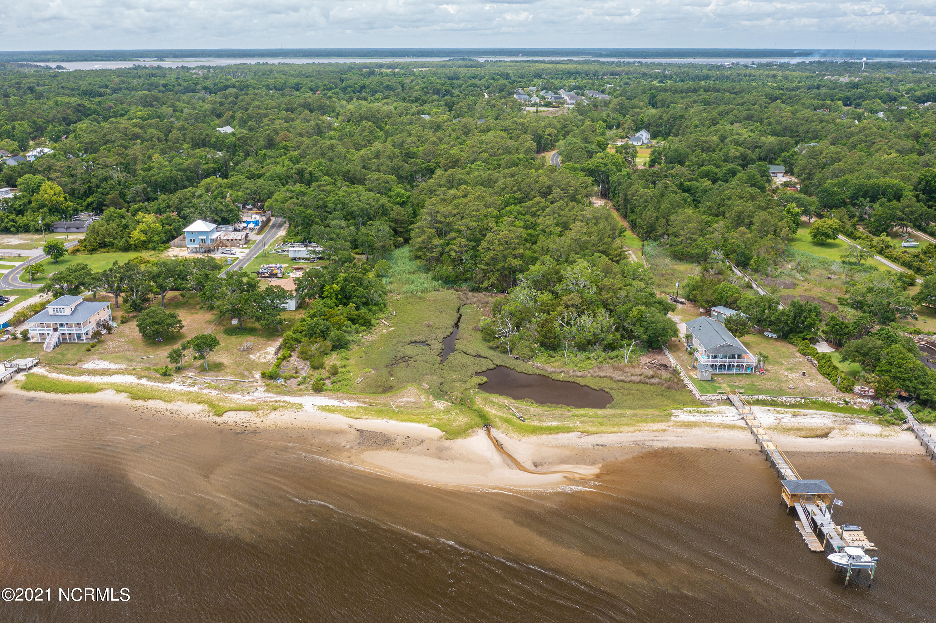 1001 N Seabreeze Road