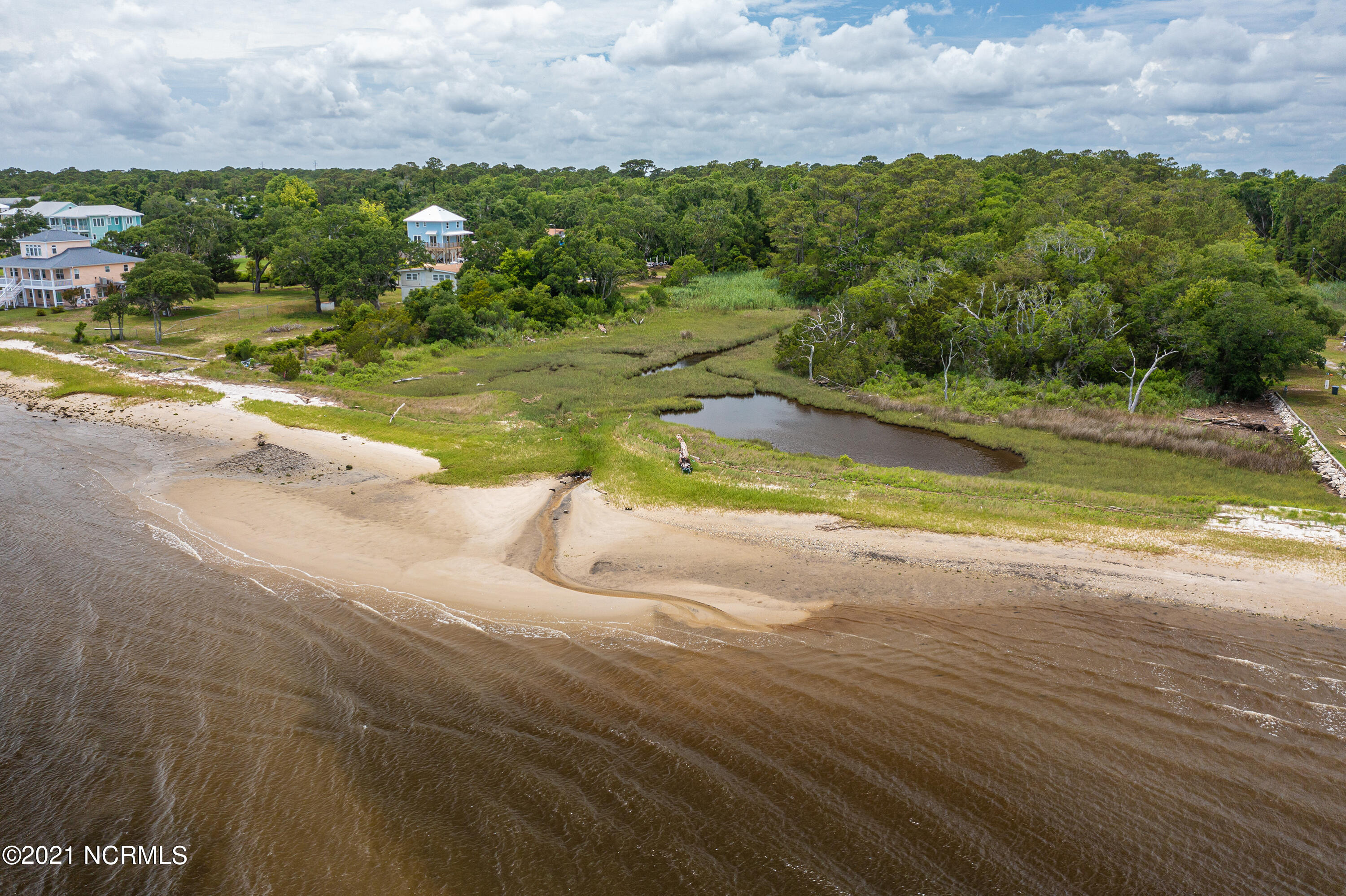 1001 N Seabreeze Road