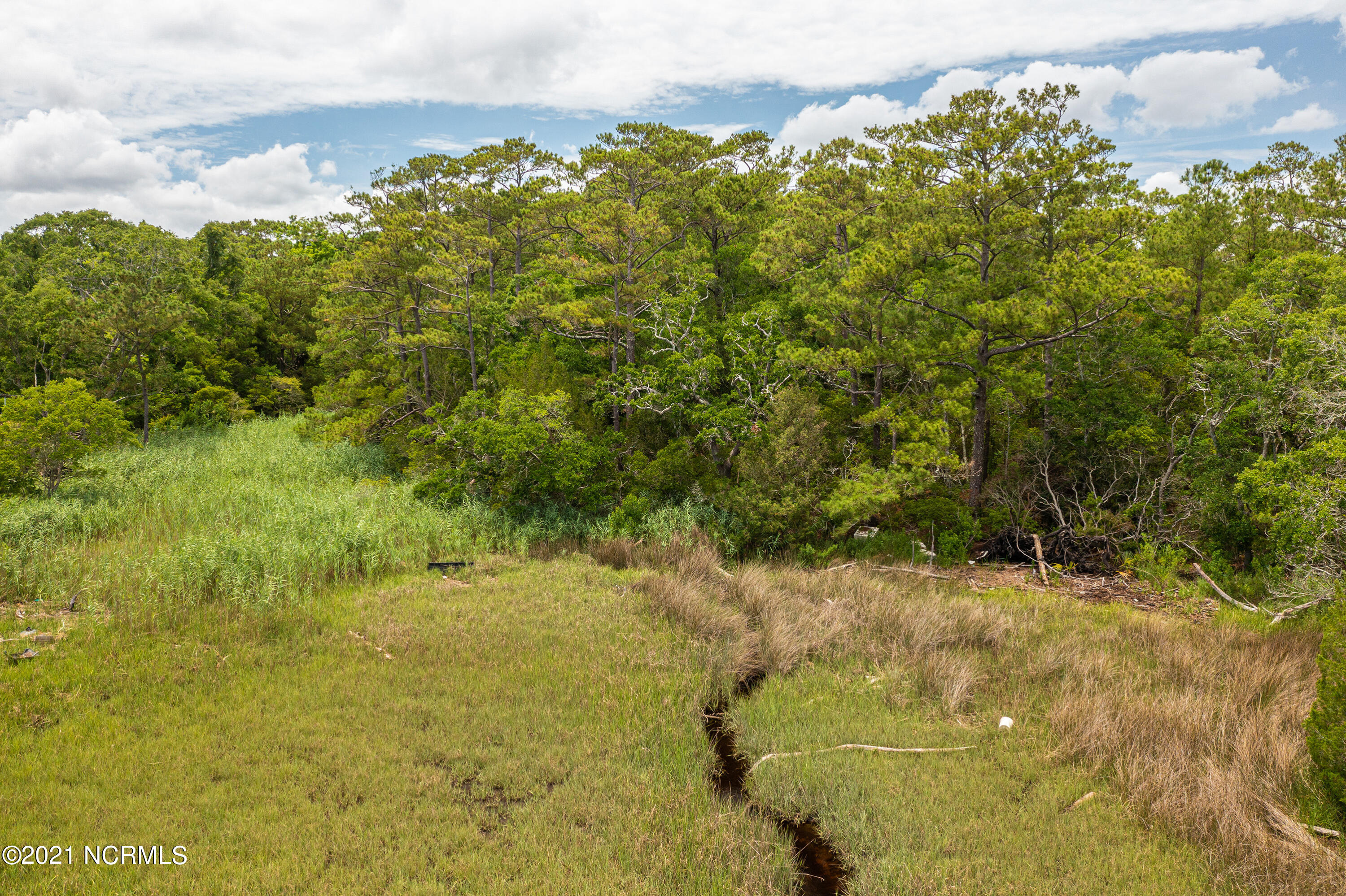 1001 N Seabreeze Road