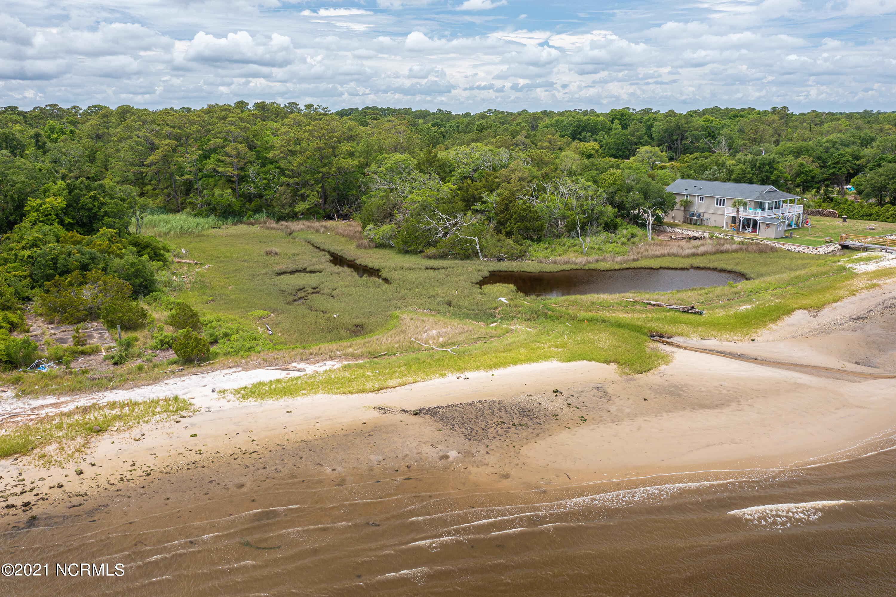 1001 N Seabreeze Road