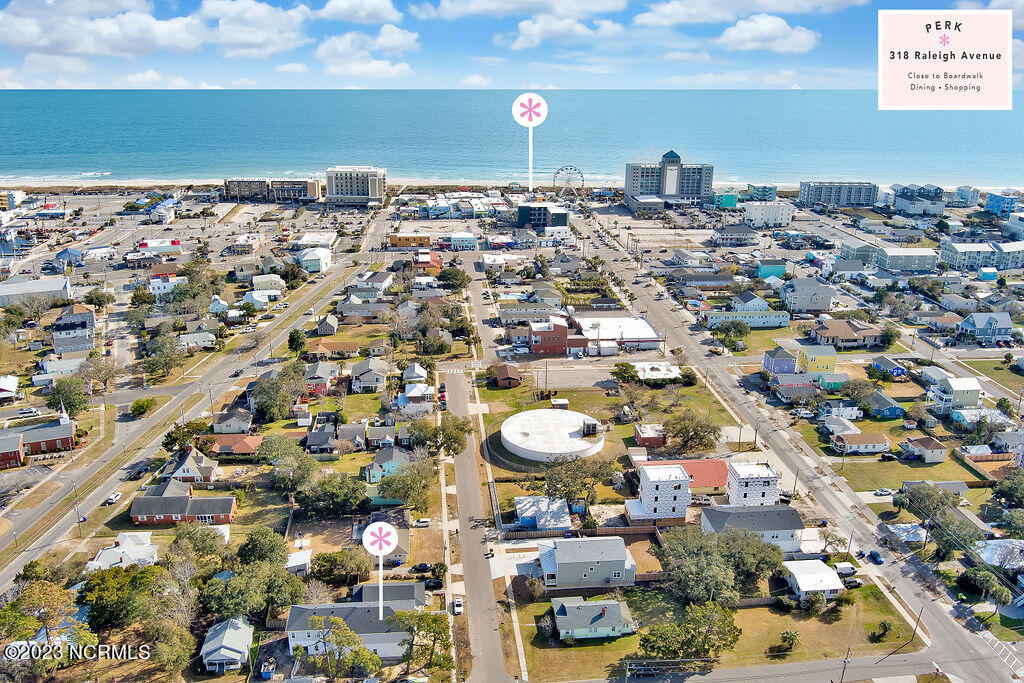 318 Raleigh Avenue, 1