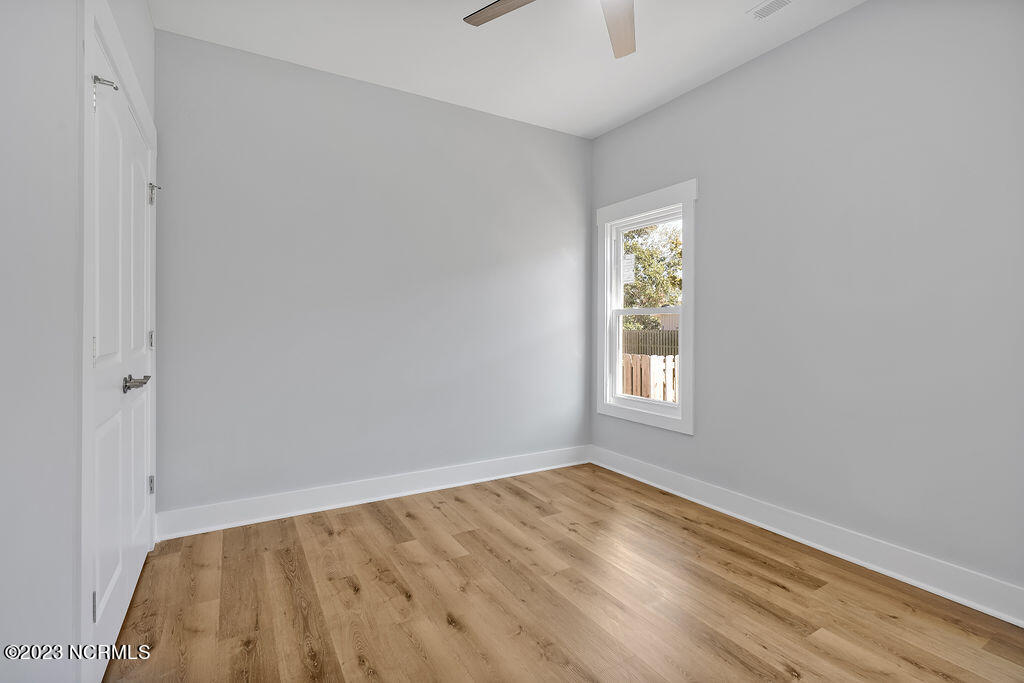 318 Raleigh Avenue, 1