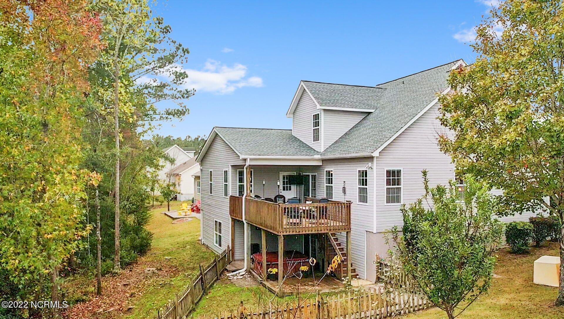 122 E Stockton Place