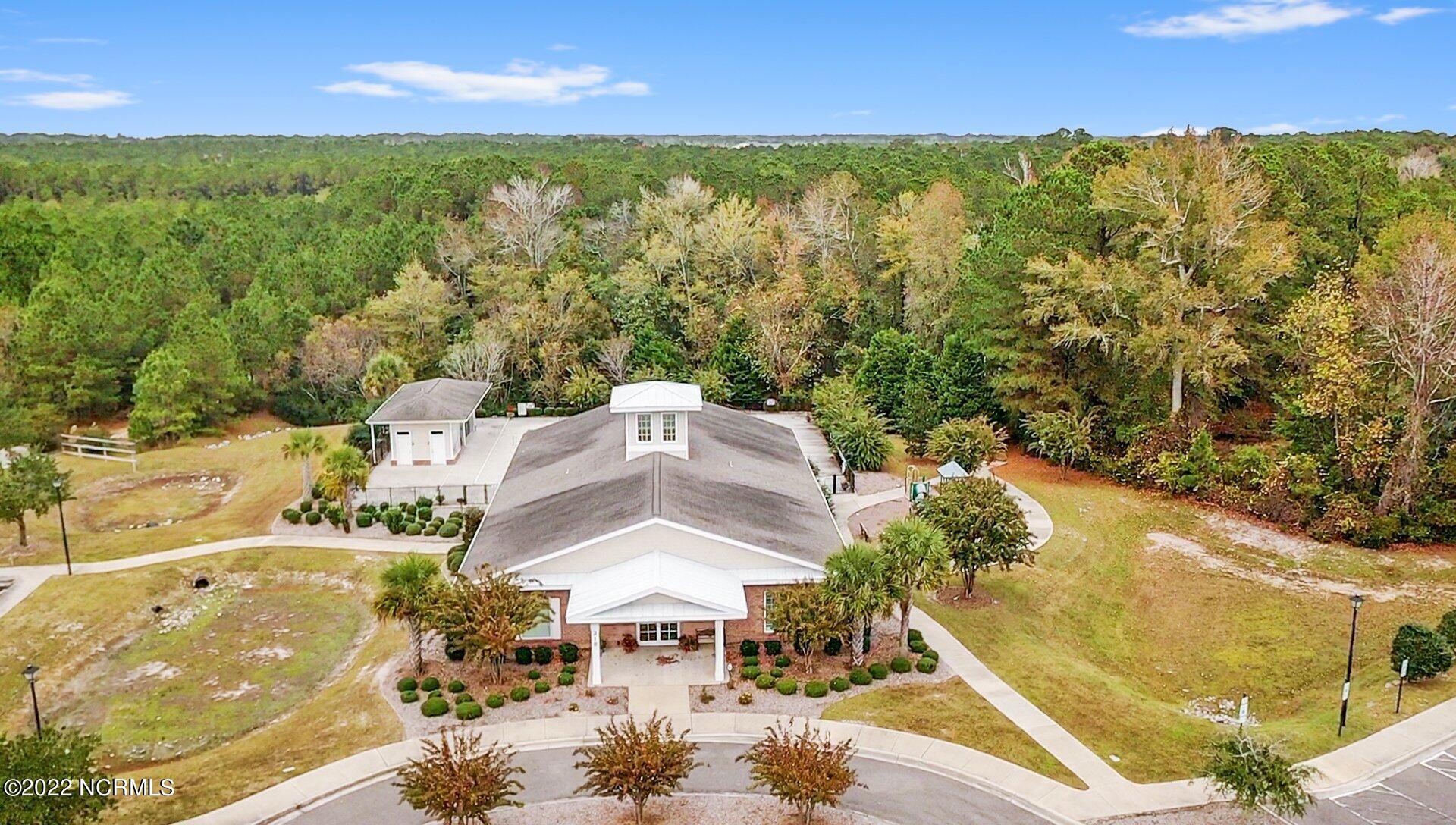 122 E Stockton Place