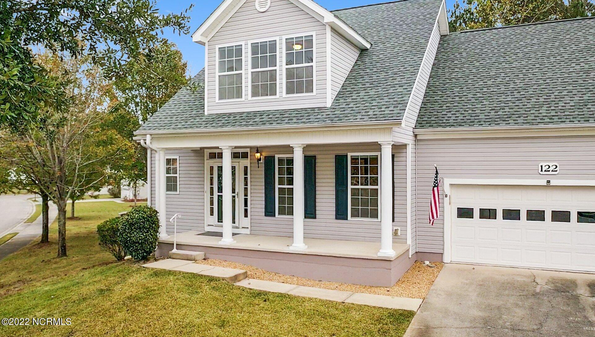 122 E Stockton Place