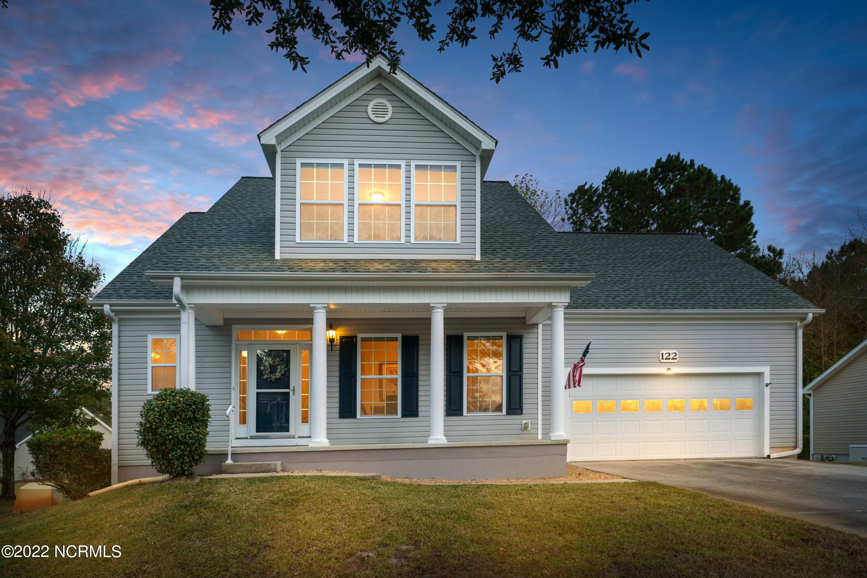 122 E Stockton Place