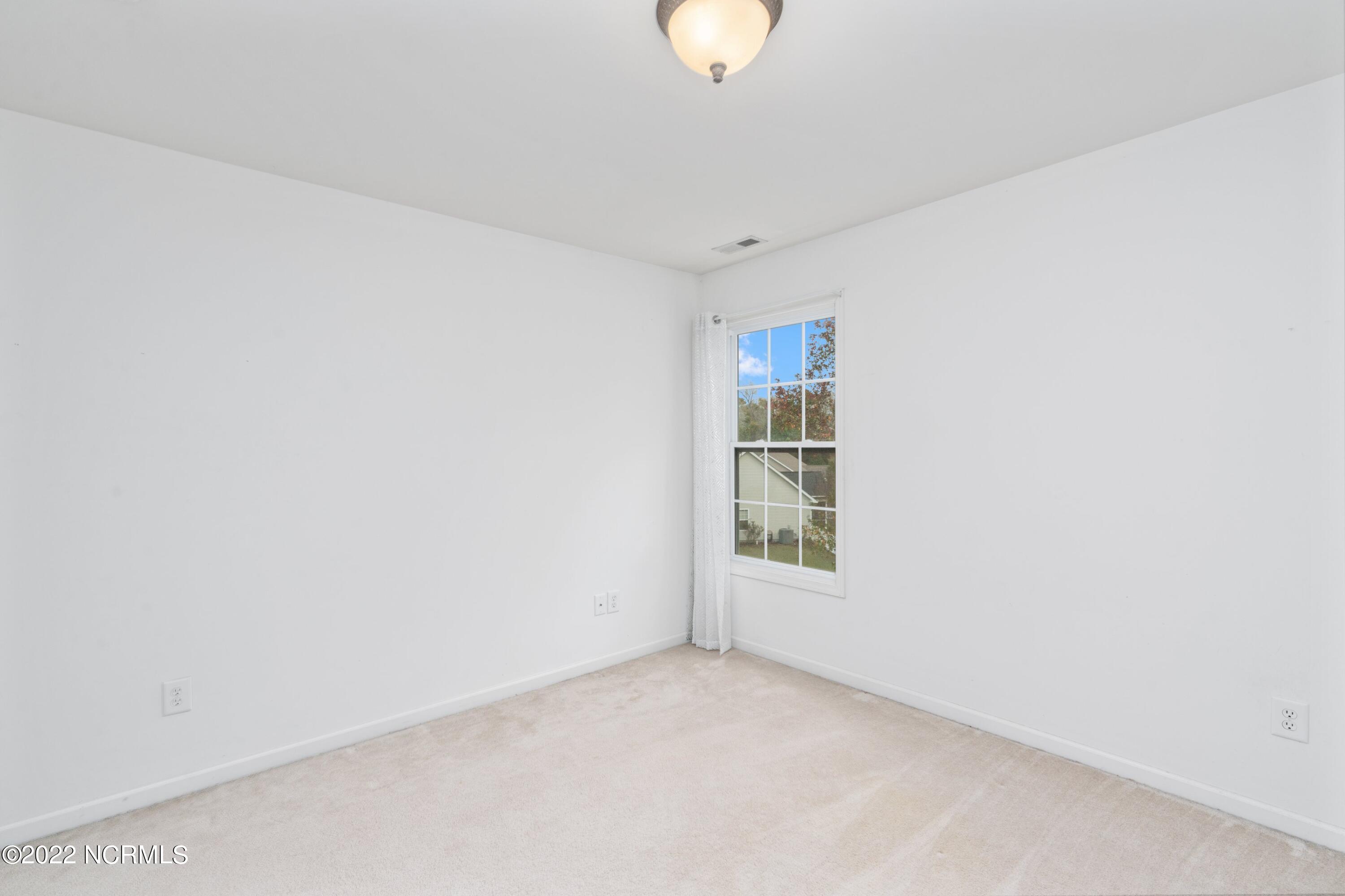 122 E Stockton Place