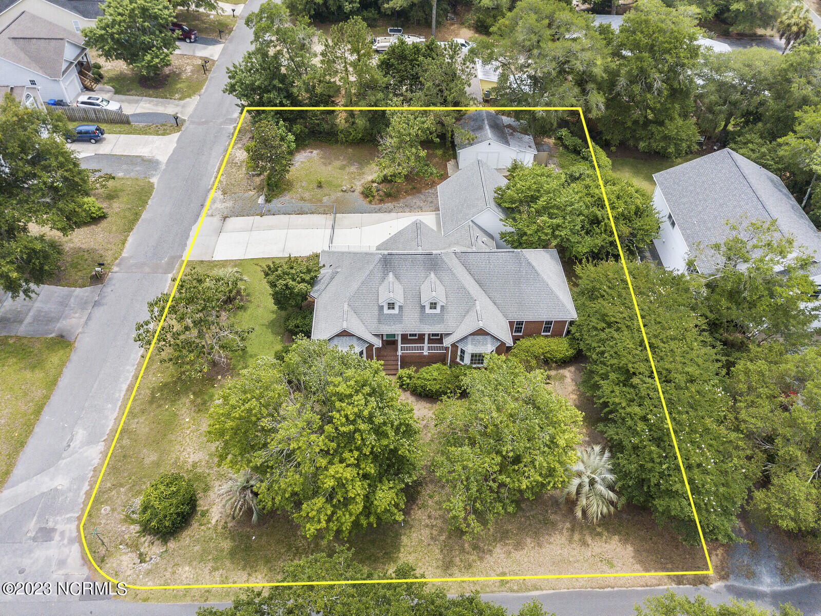 3407 E Yacht Drive