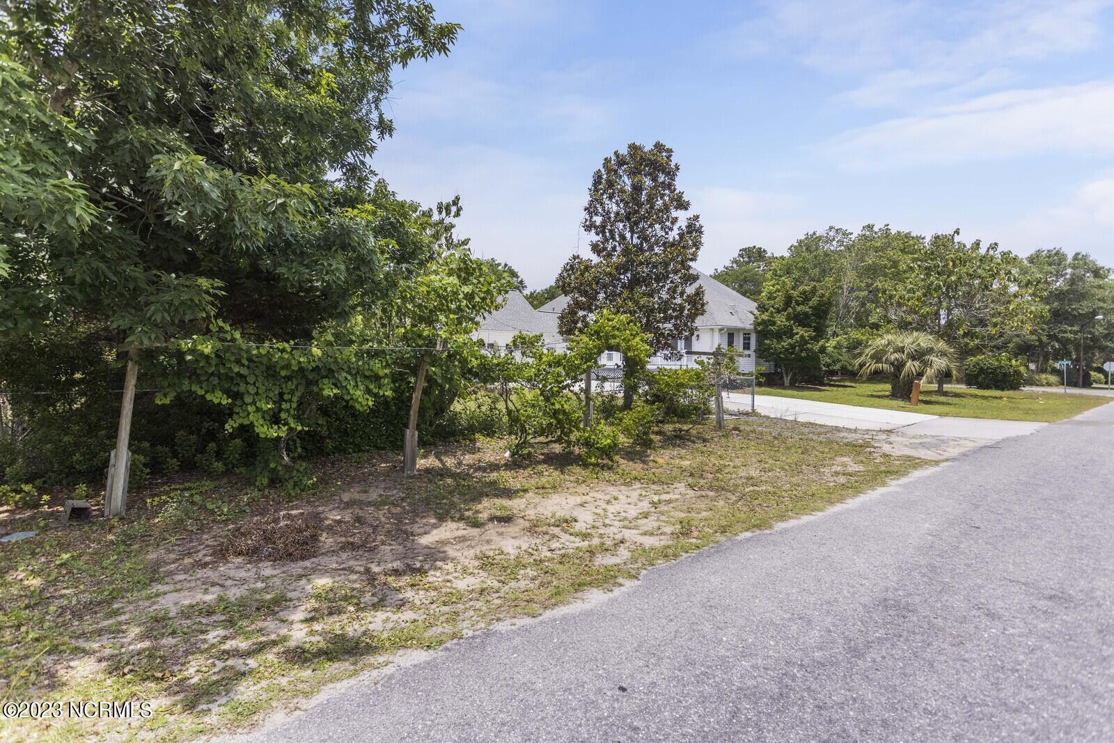 3407 E Yacht Drive