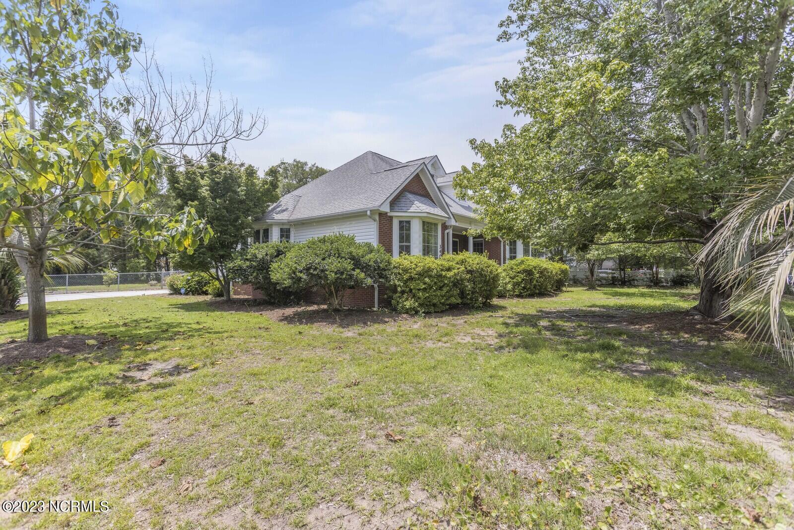 3407 E Yacht Drive