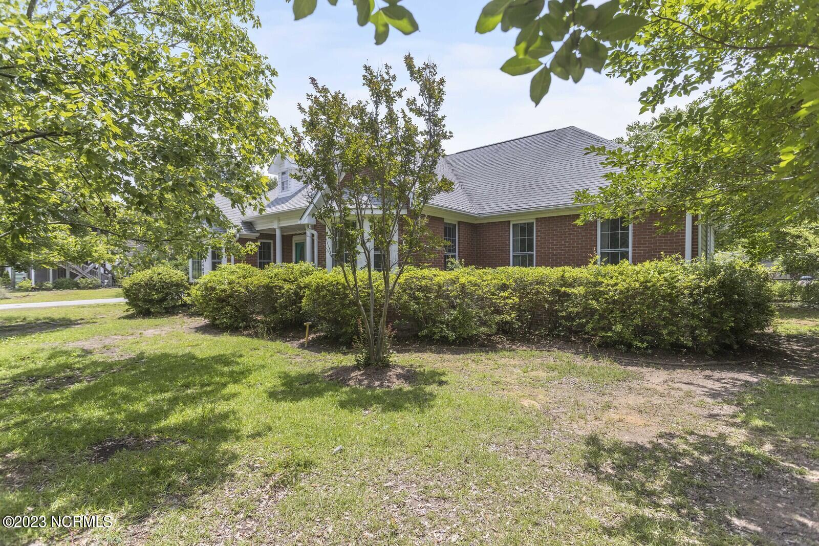 3407 E Yacht Drive