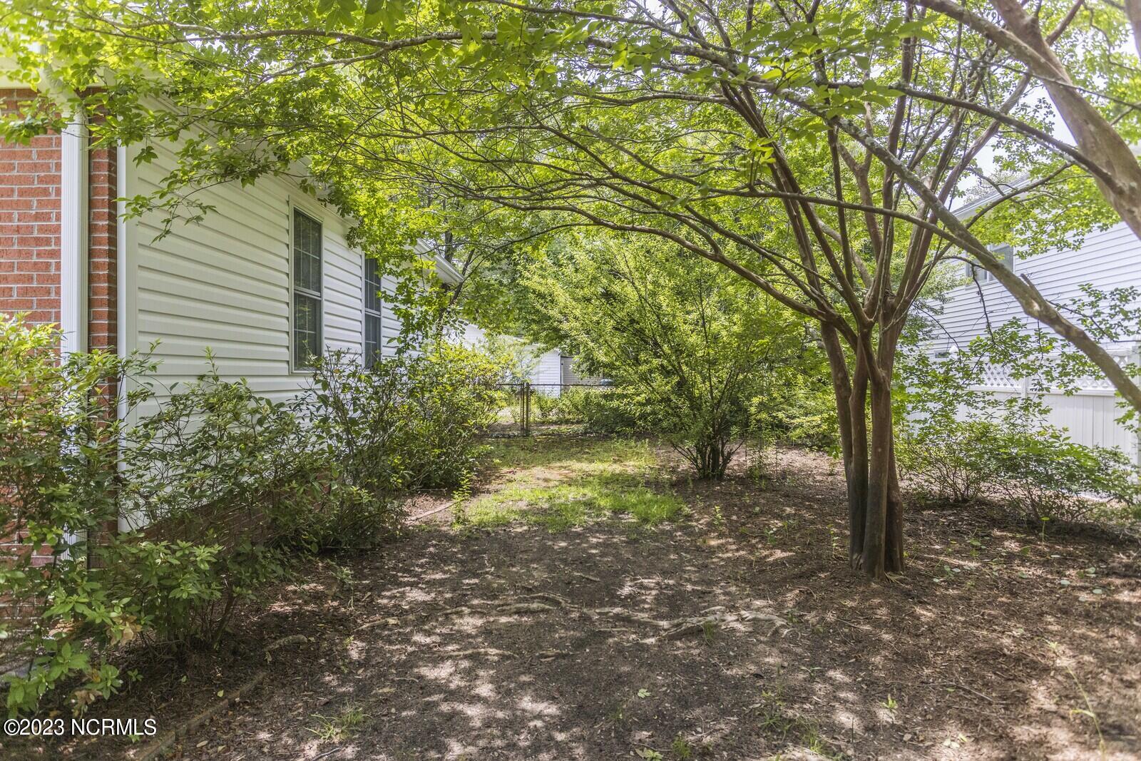3407 E Yacht Drive