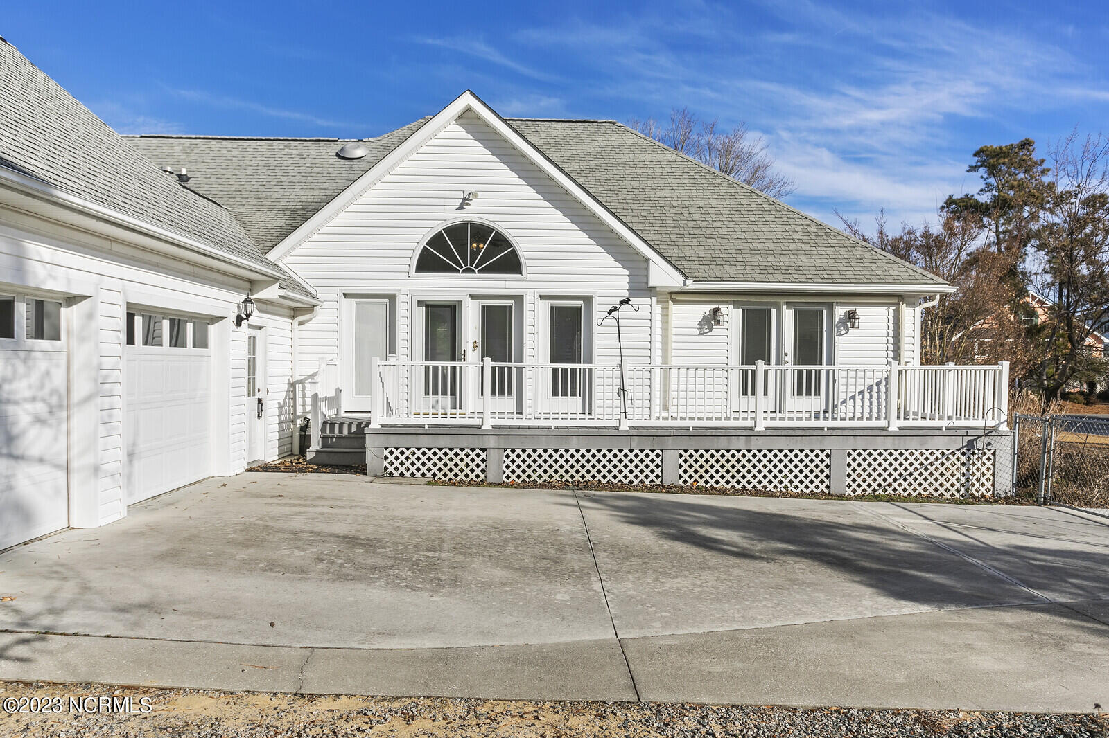 3407 E Yacht Drive