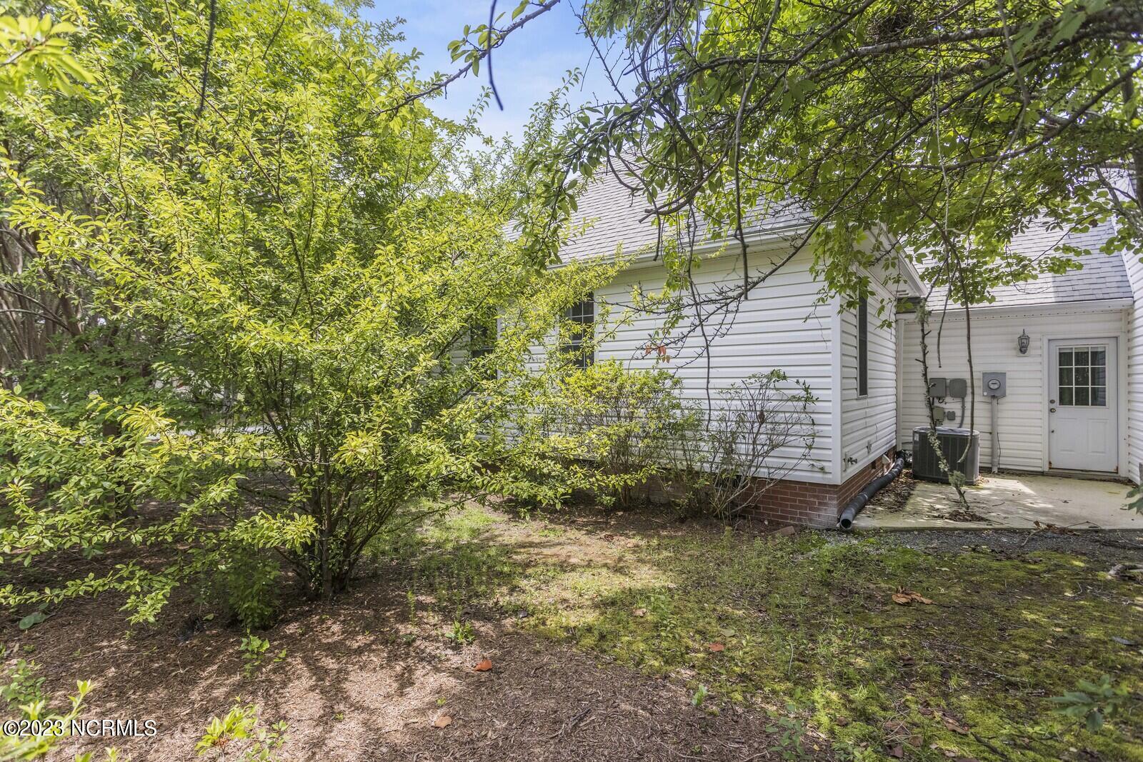 3407 E Yacht Drive