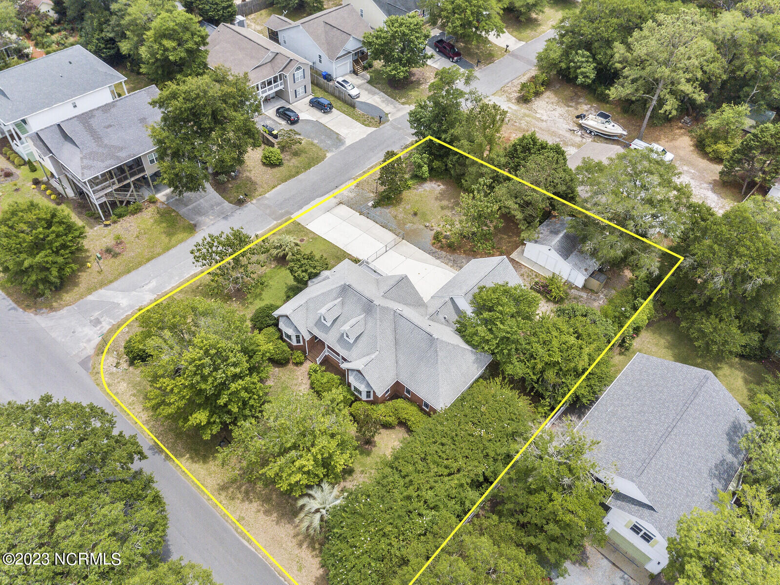 3407 E Yacht Drive