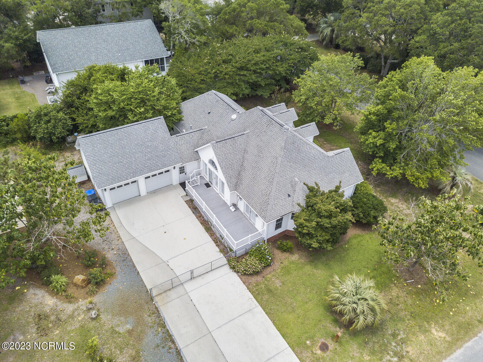 3407 E Yacht Drive