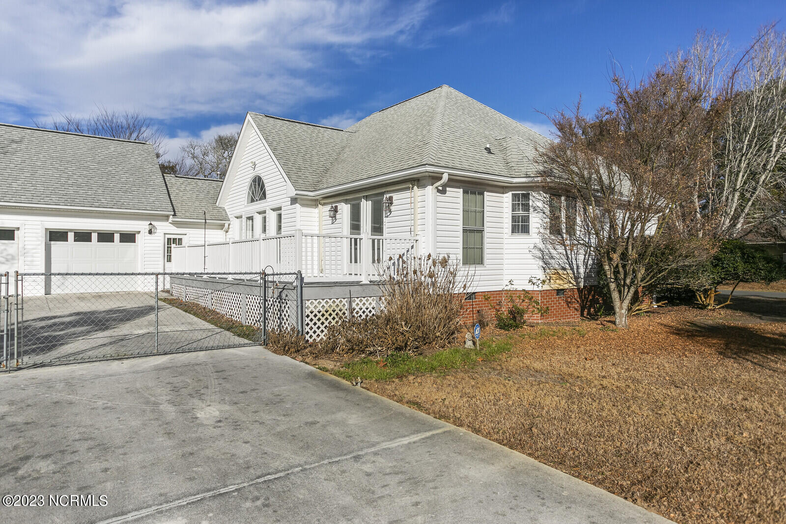 3407 E Yacht Drive