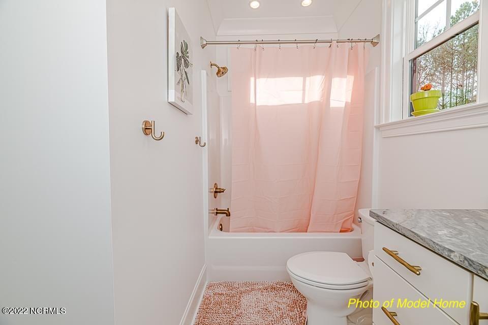 816 Cedarhurst Drive SE