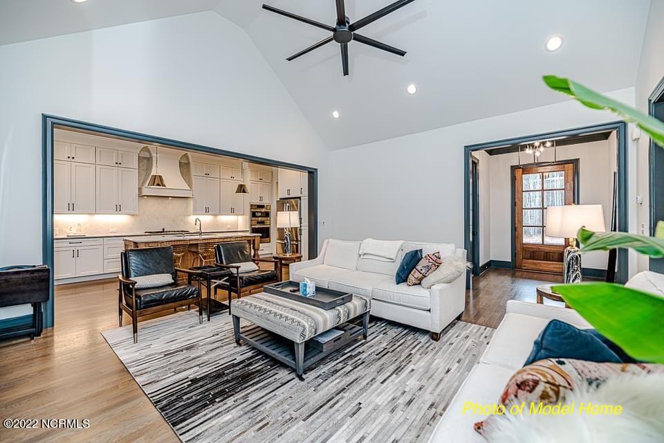 816 Cedarhurst Drive SE