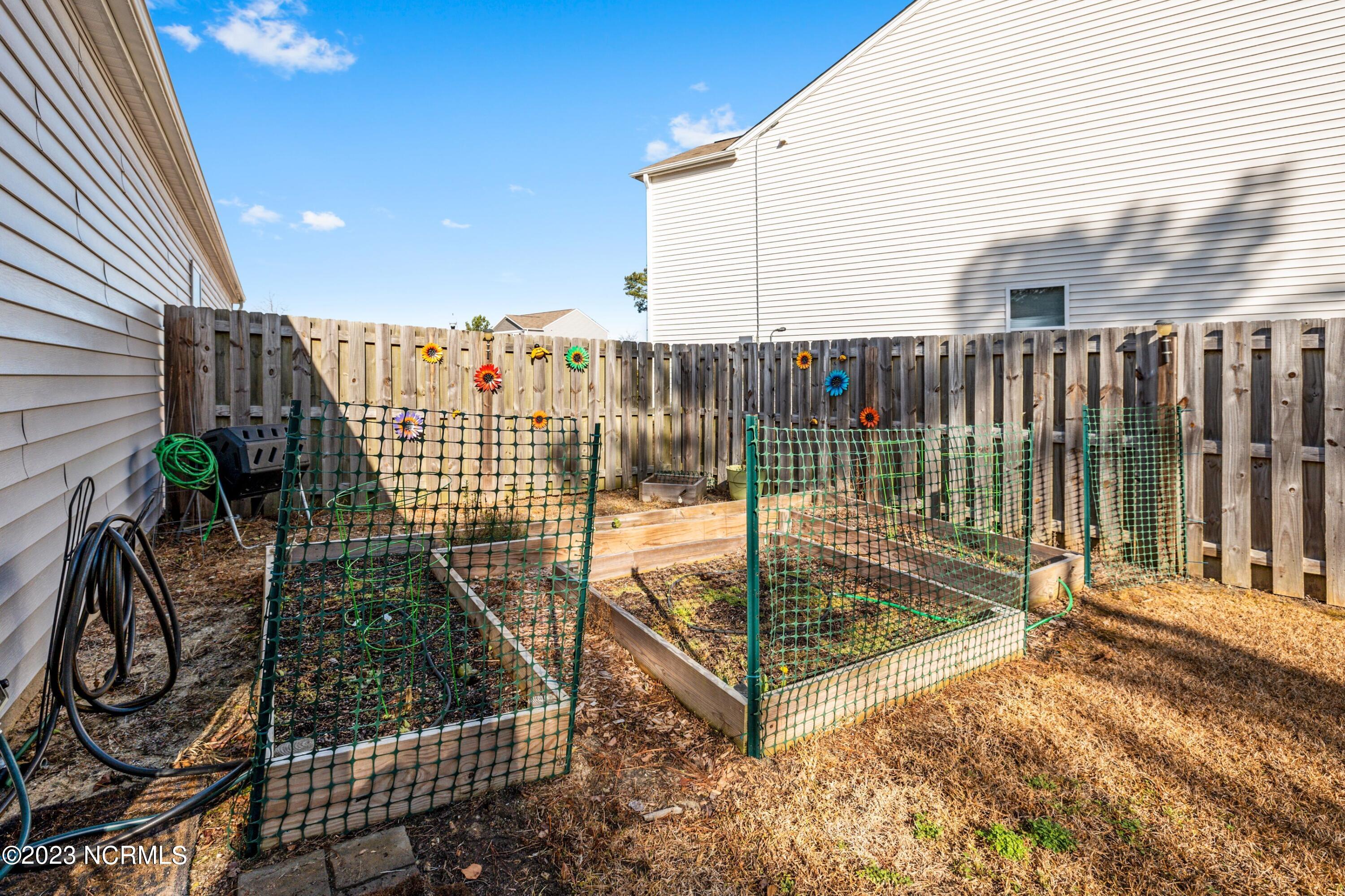 747 Stradleigh Court