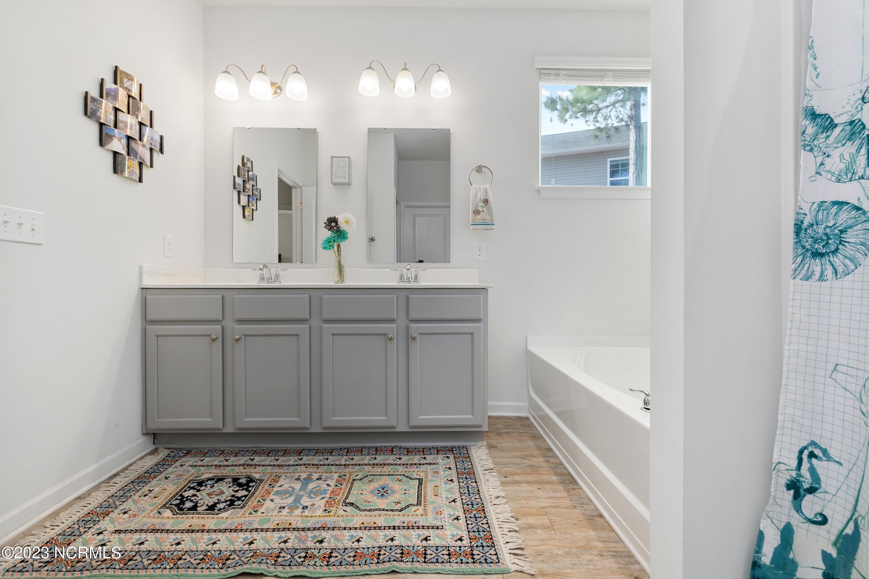 747 Stradleigh Court