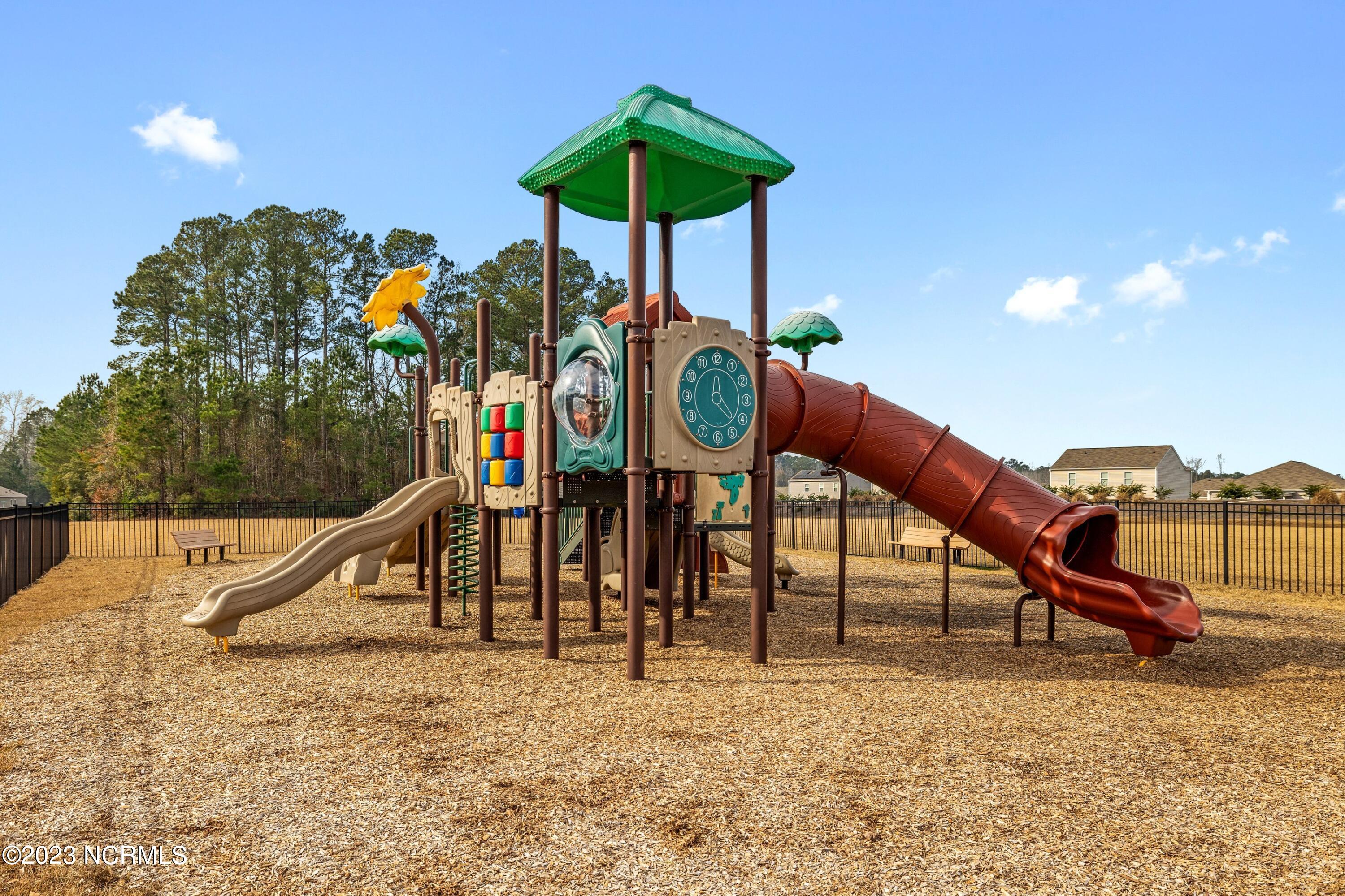 747 Stradleigh Court